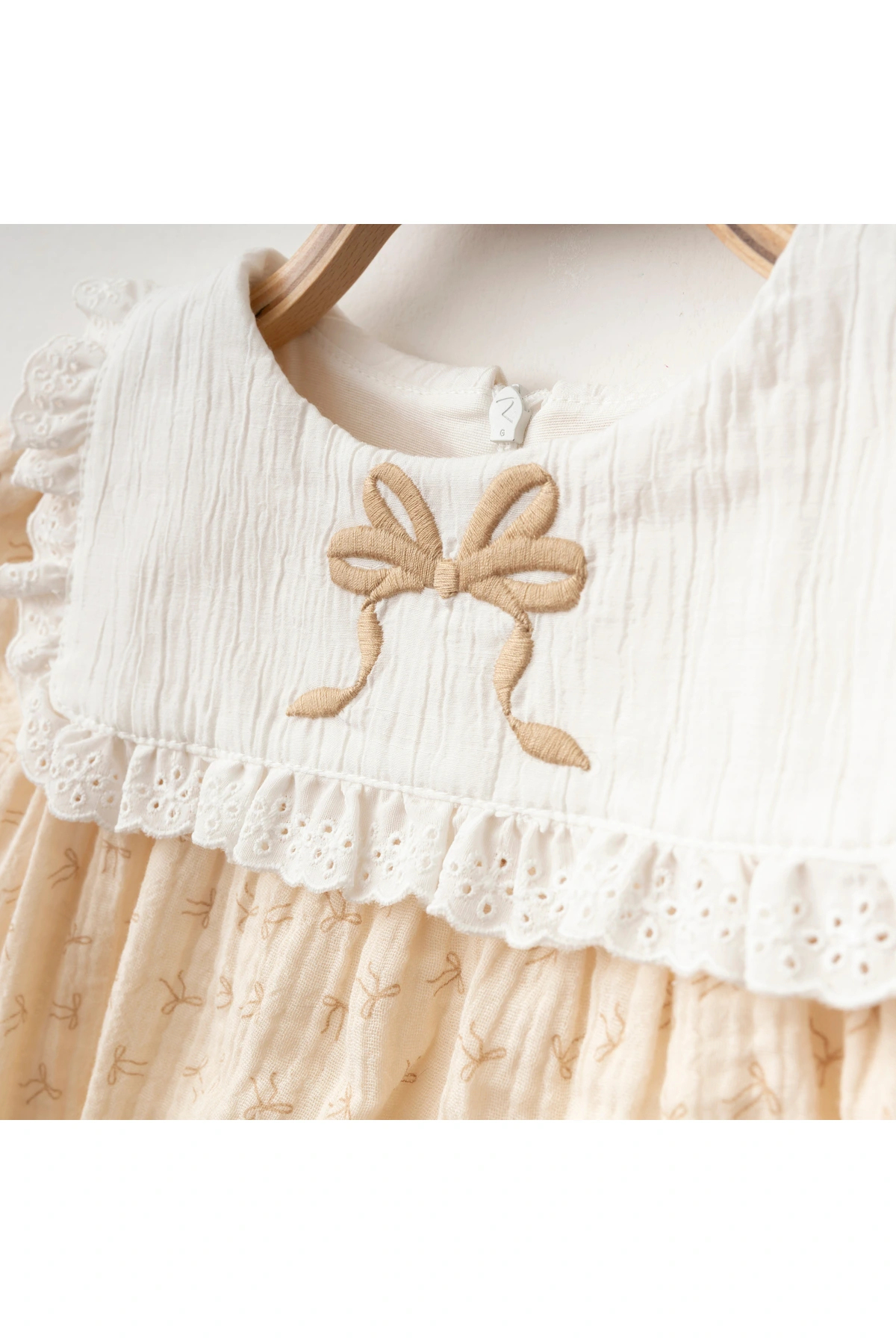 Lumia Baby Fiyonk Desenli Kız Bebe Elbise fotoğrafı 2 (önizleme)