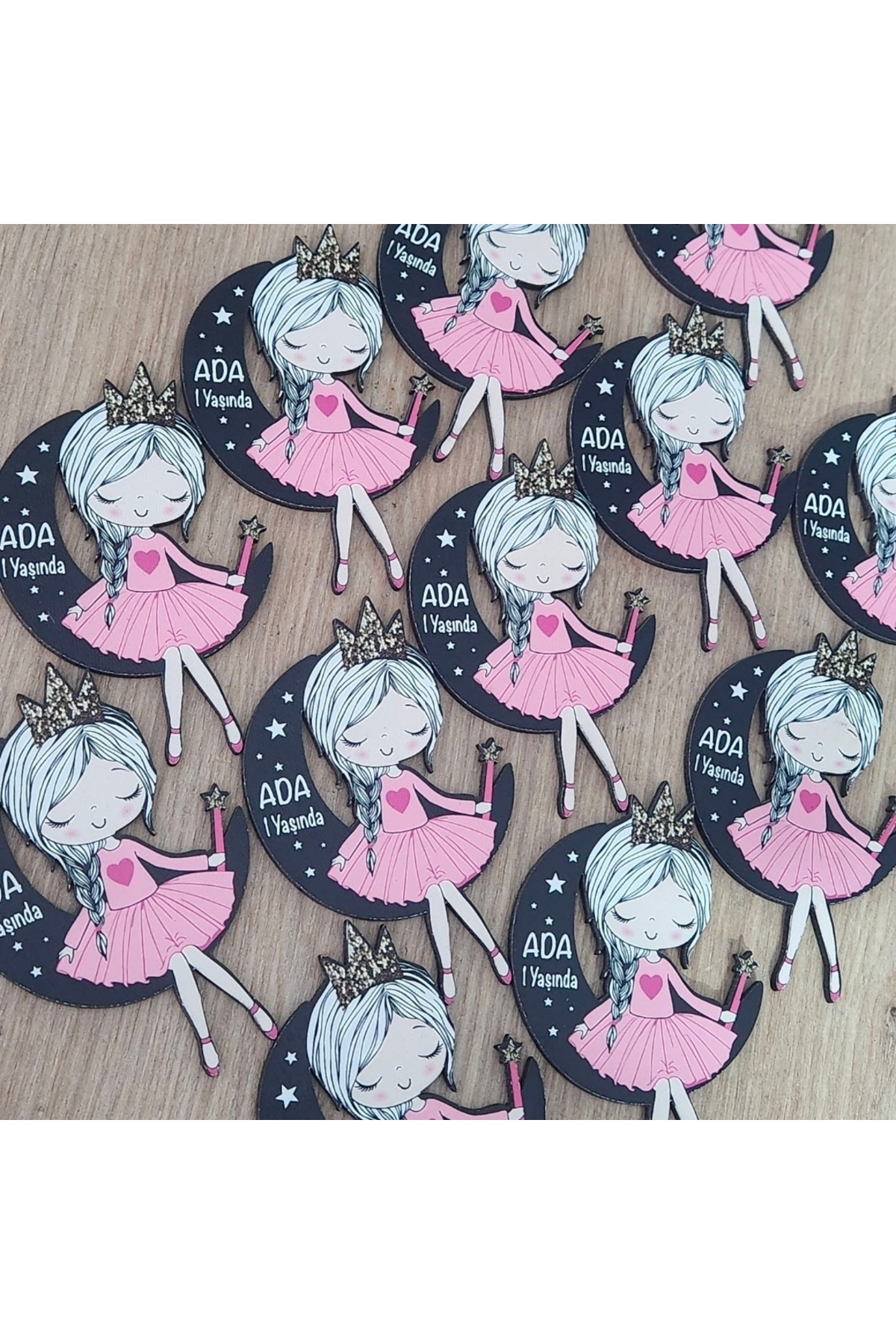 fırsatlar diyarı Hoşgeldin Bebek Doğum Günü 1 Yaş - 2 Yaş Hediyelik Hatıra Magnet Peri Kızı - 25 ADET fotoğrafı 2 (önizleme)
