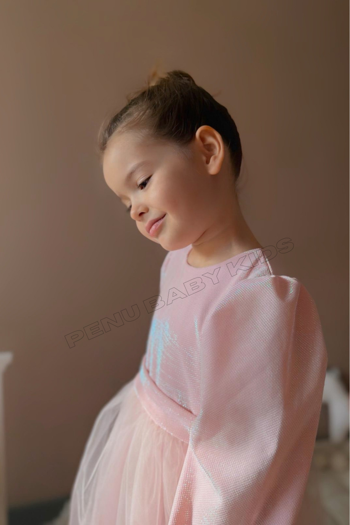 penu baby kids Pembe Üstü Pırıltılı Kumaş Fırfırlı Uzun Etekli Uzun Kollu Kız Çocuk Kız Bebek Elbise fotoğrafı 7 (önizleme)