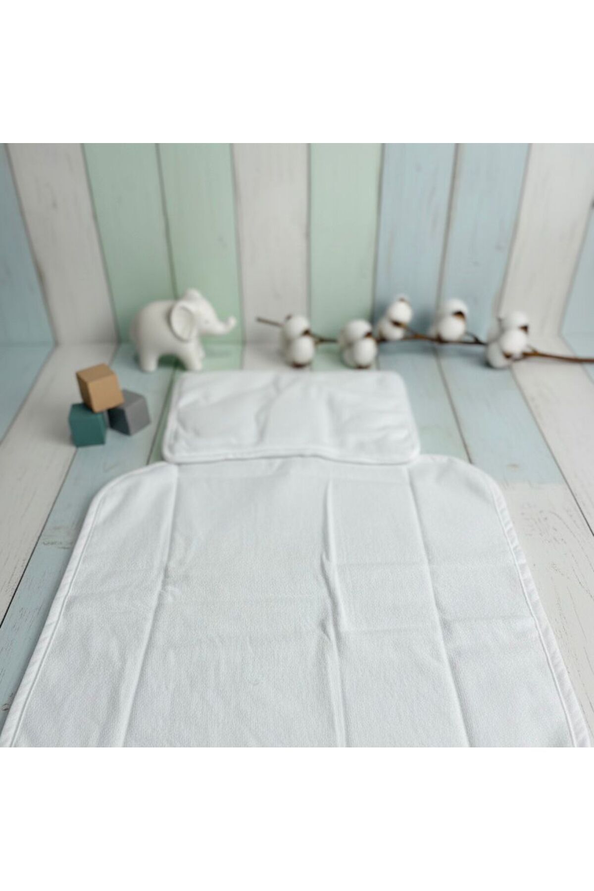 Babyhola Pratik Alt Açma Matı Kendinden Yastıklı 201332 fotoğrafı 2 (önizleme)