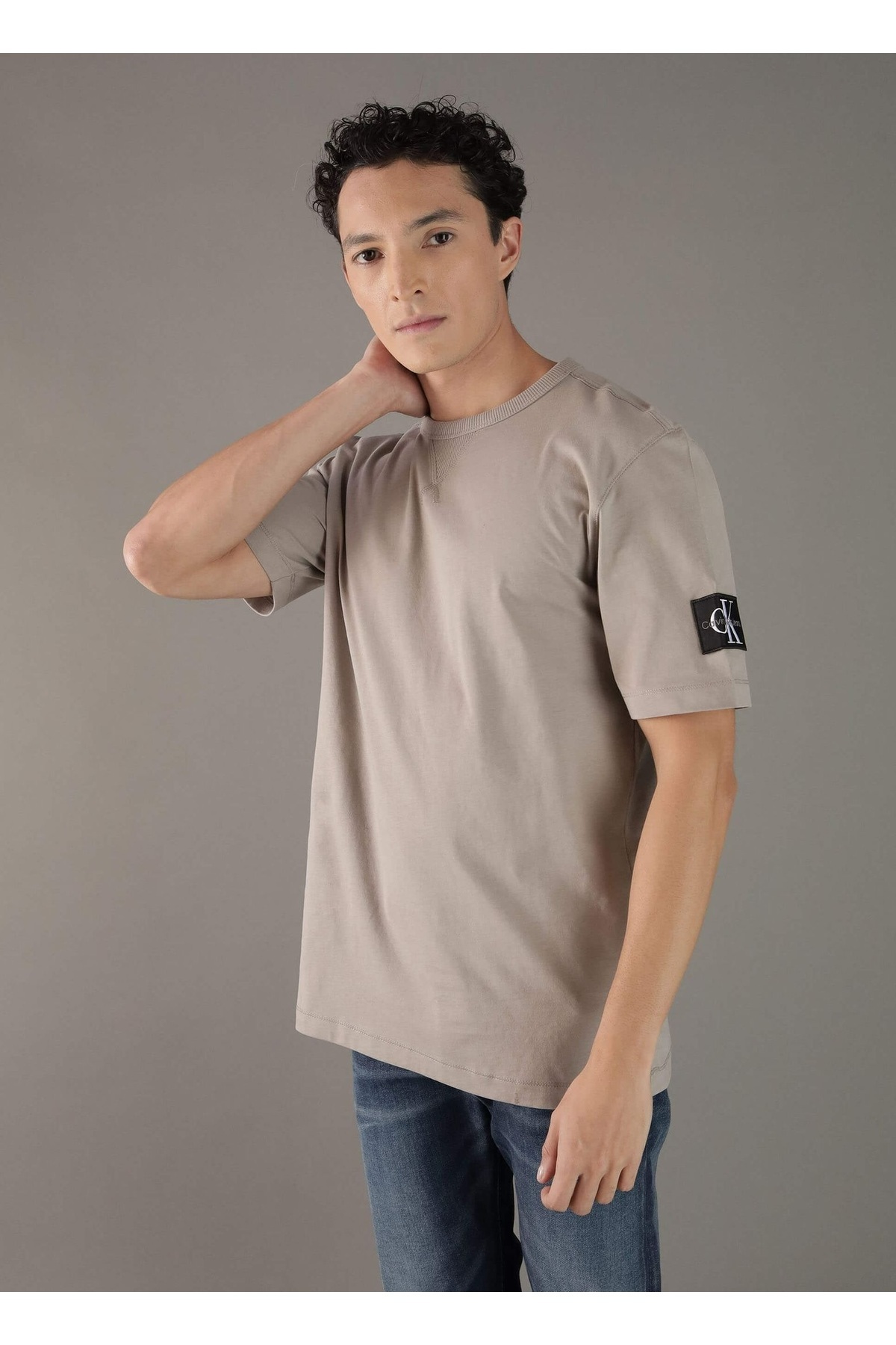 کلوین کلاین تی‌شرت مردانه J30J323484-PEO