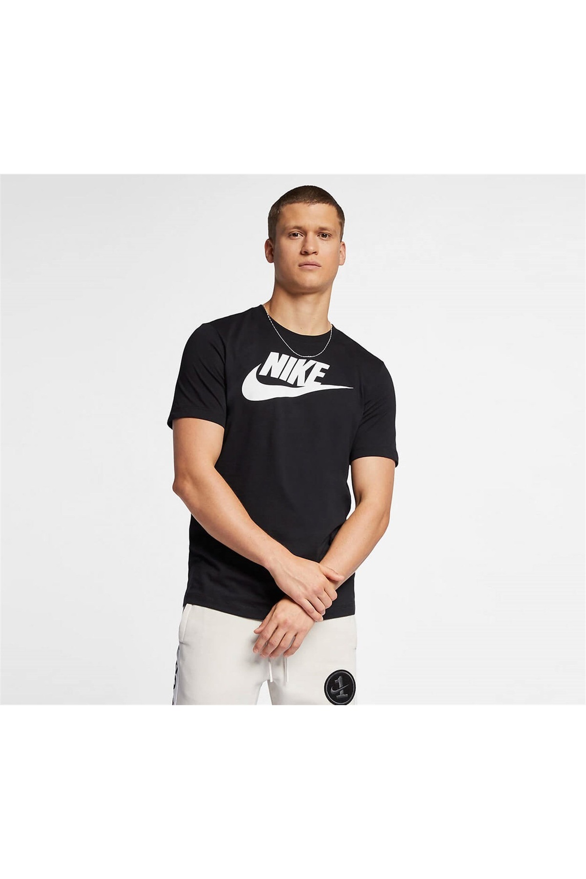 تیشرتمردانهNikeبژ