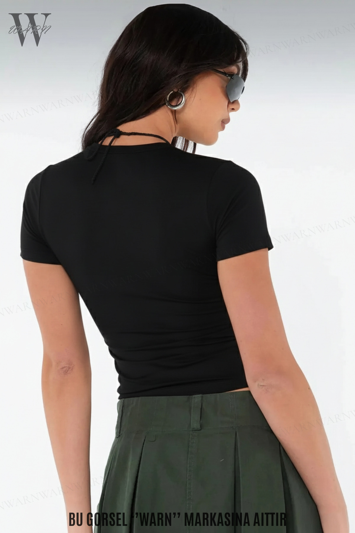 warn  Kadın Siyah Bisiklet Yaka Likralı Karpuz Kol Body Crop T-shirt Yazlık Esnek Kumaş - Görsel 4