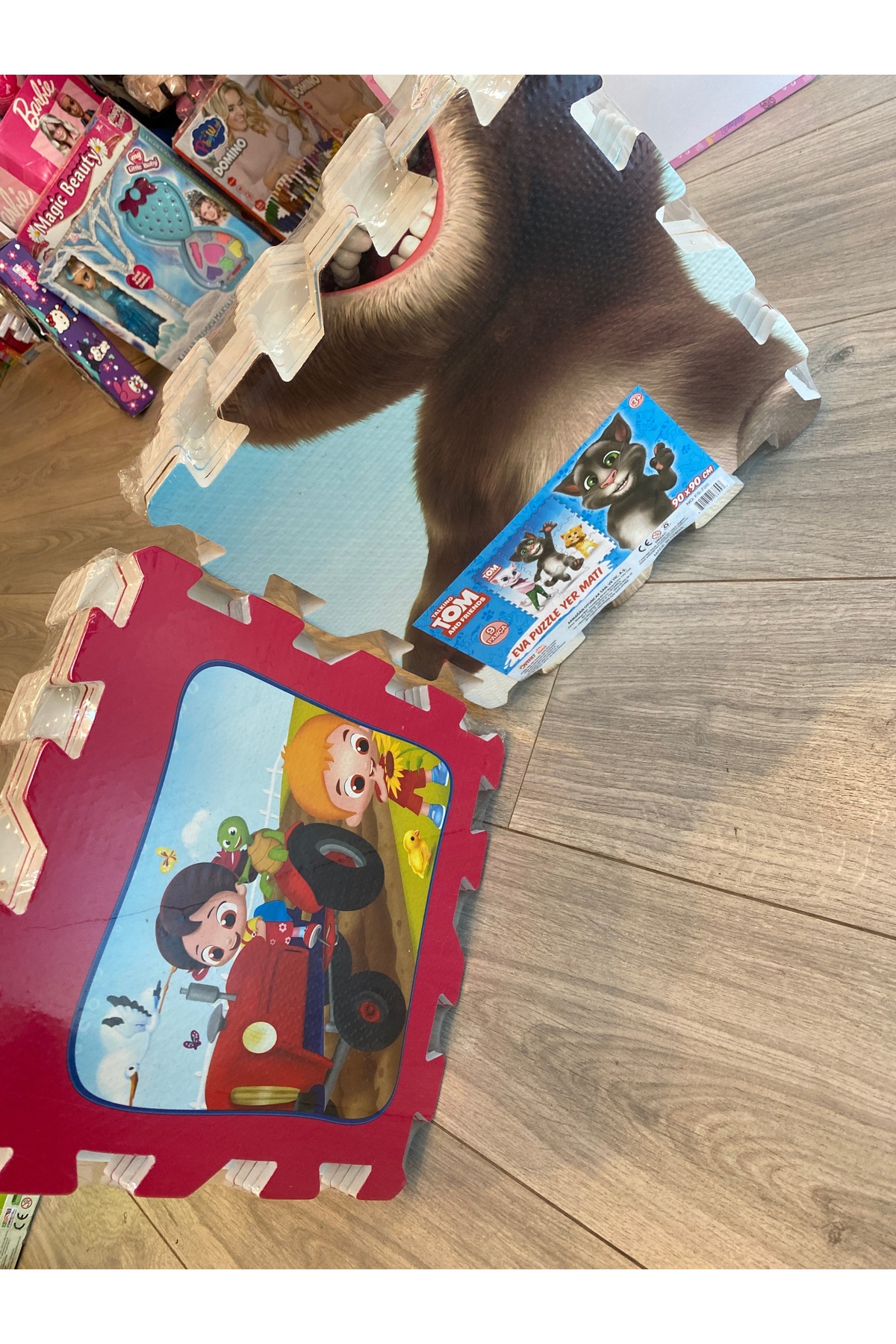 Toys Niloya ve tom puzzle oyun matı fotoğrafı 3 (önizleme)