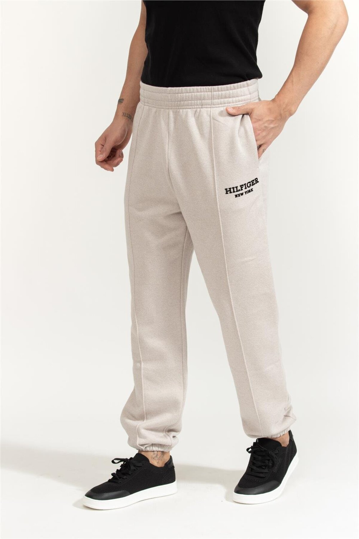 شلوار گرمکن ورزشی مردانه راسته | تامی هیلفیگر Tommy Hilfiger MW0MW33656 - تصویر 2