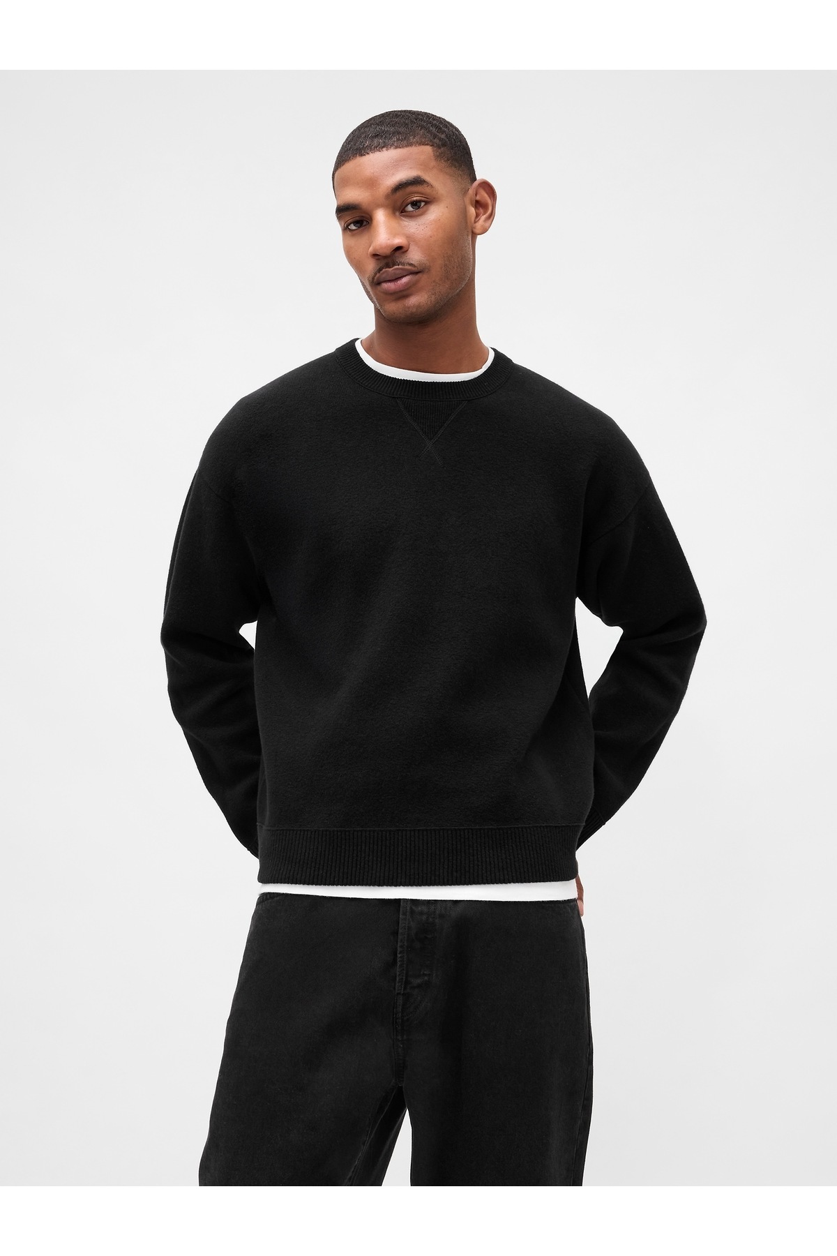 گپ ژاکت یقه گرد مردانه مشکی سنگین وزن CashSoft