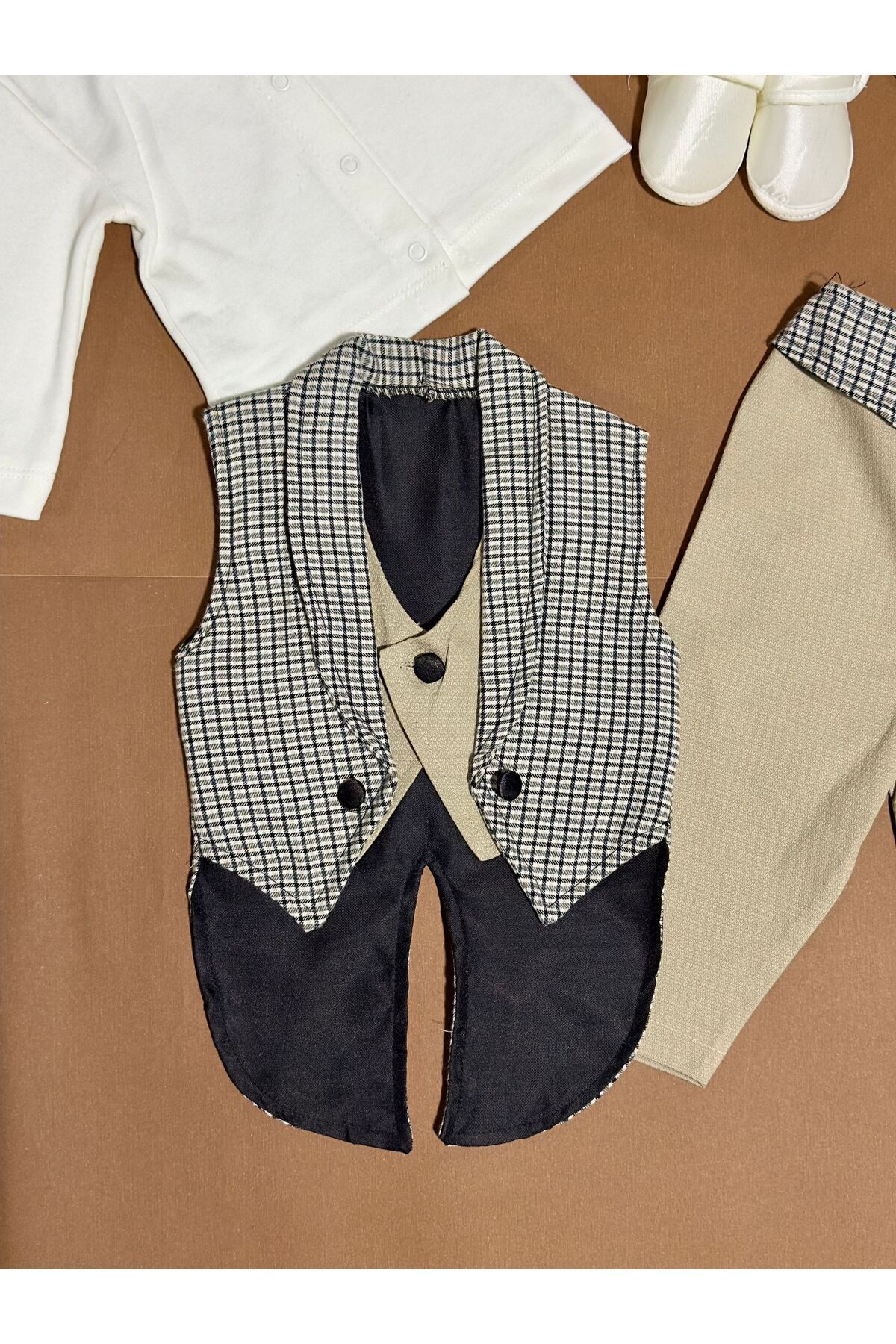 Harry&Millie Erkek bebek yelekli takım mevlüt seti erkek bebek hediye seti fotoğrafı 4 (önizleme)