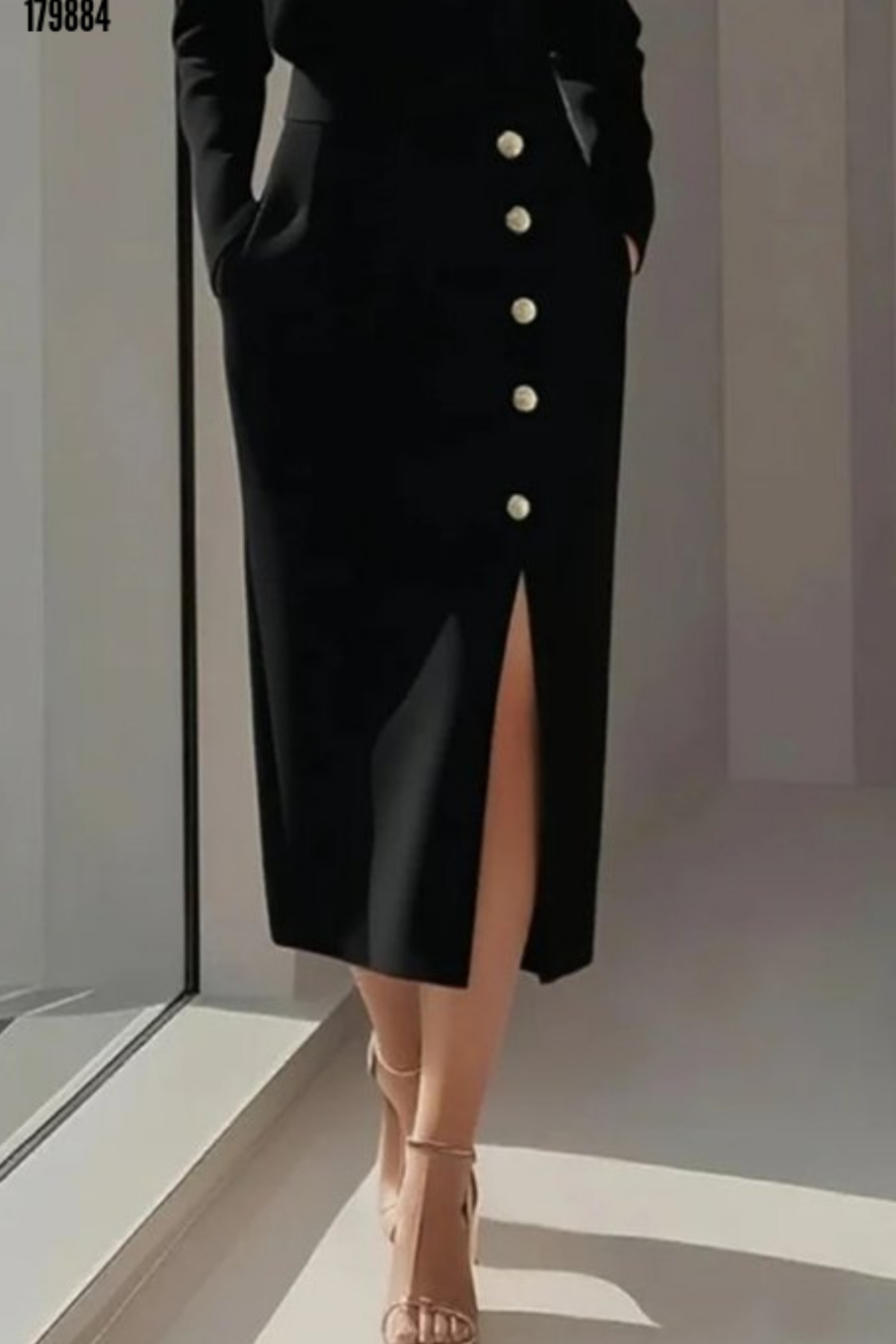 Modayakamoz  Yeni Sezon Trend Model Kadın Yandan Yırtmaçlı Düğmeli Midi Elbise - Görsel 3