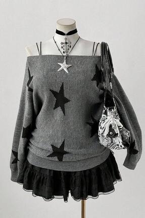 Karakedi Yıldız Desen Madonna Yaka Askılı Kazak