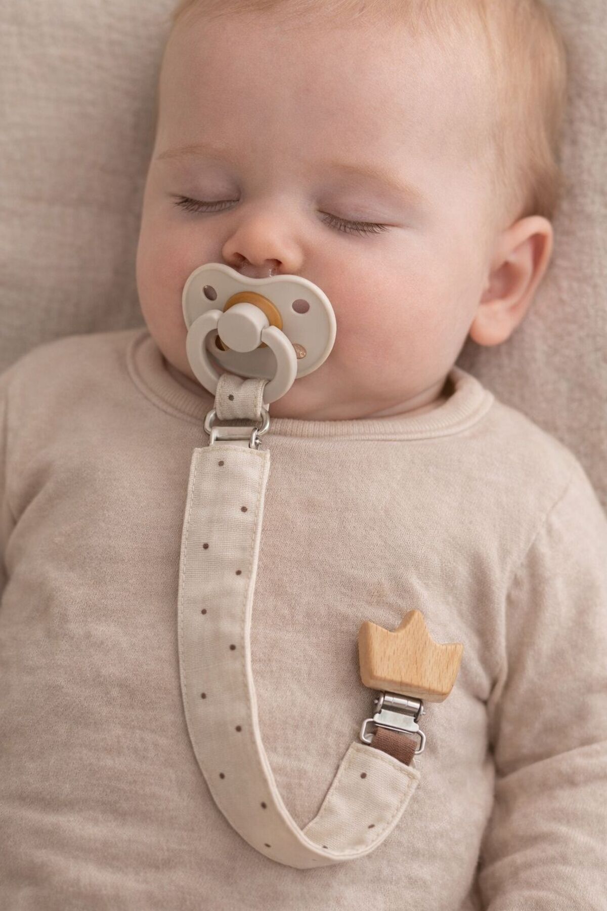 Pico Baby Ahşap Klipsli Emzik Askısı - Emzik Zinciri - Emzik Tutacağı fotoğrafı 2 (önizleme)