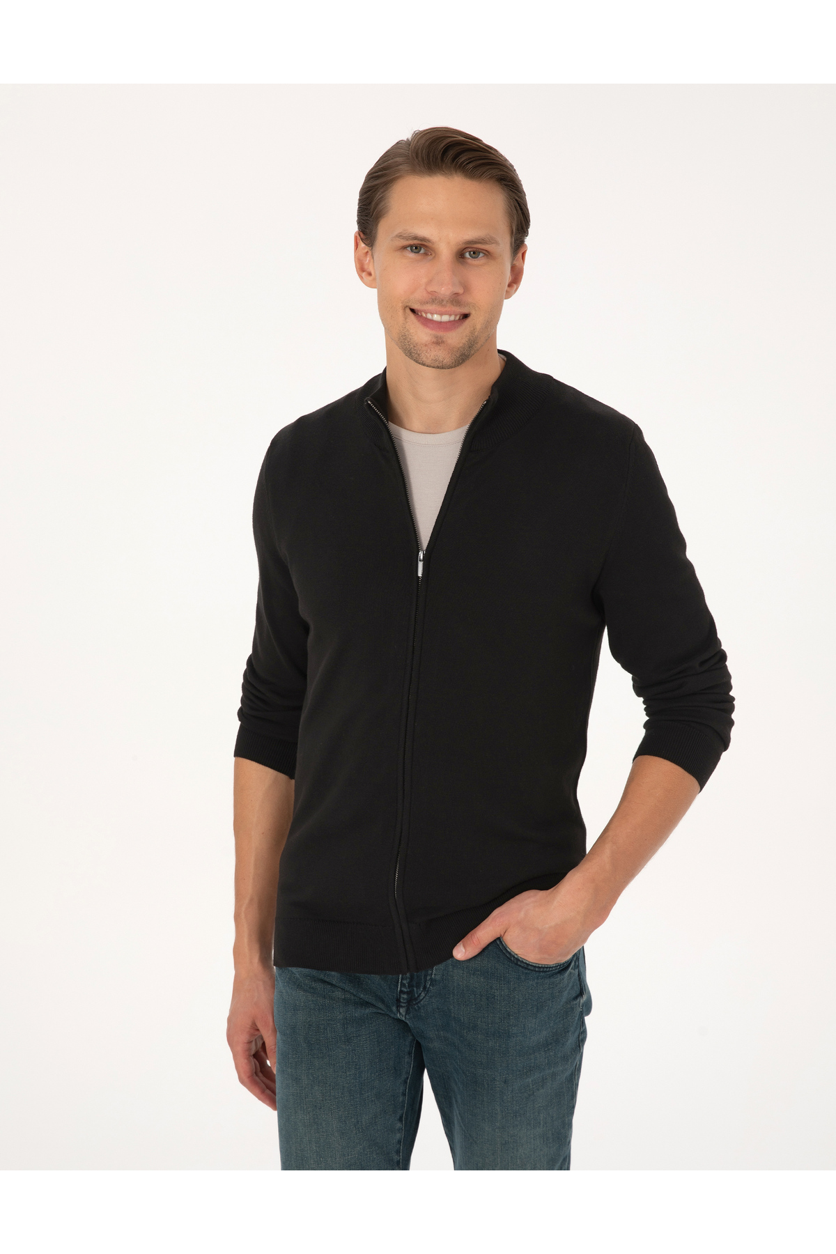 پیر کاردین ژاکت بافتنی زیپ‌دار مشکی اسلیم فیت کد ۵۰۳۱۷۴۰۹-VR۰۴۶