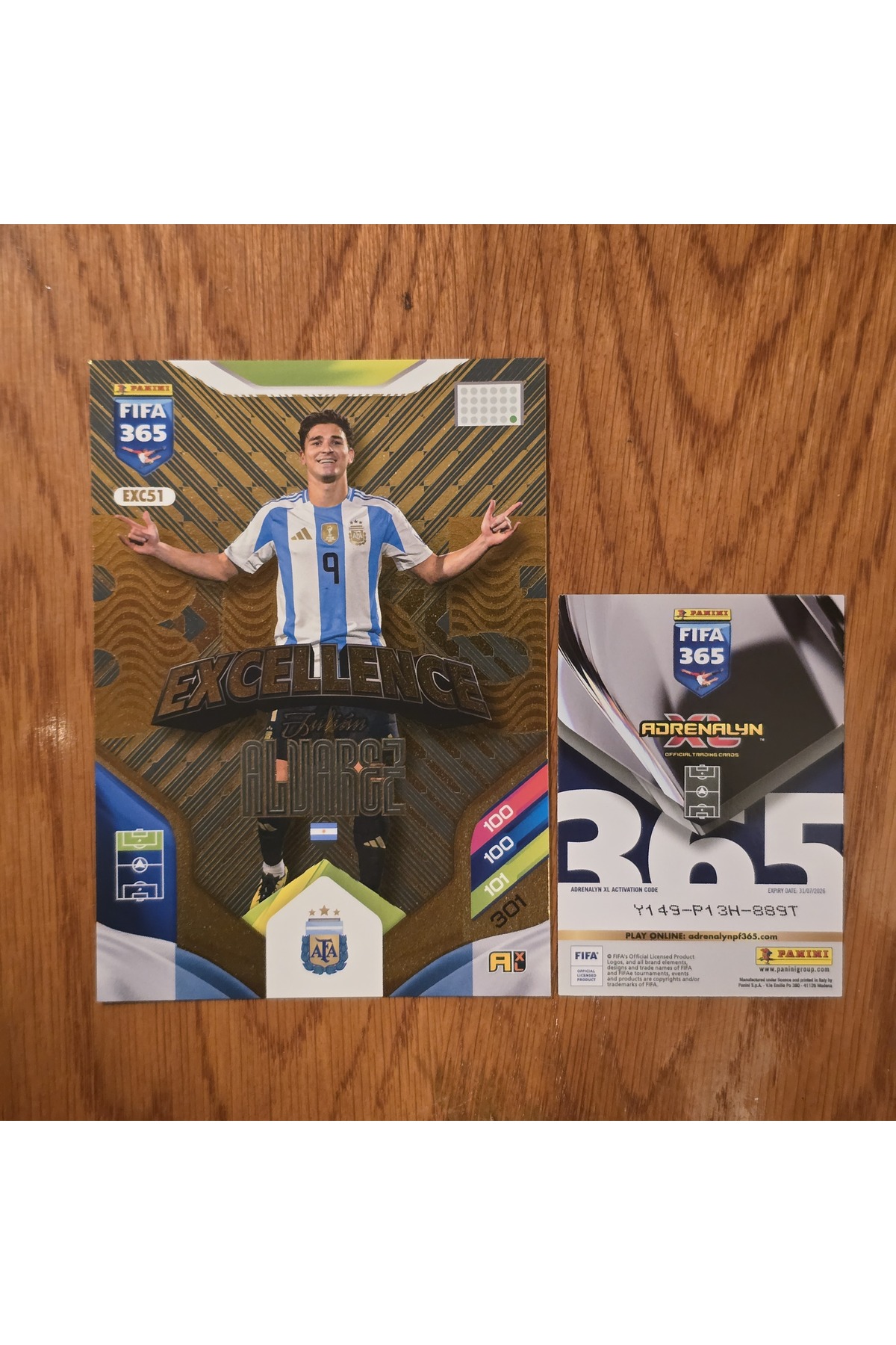 Panini XXL Excellence Julian Alvarez Oyun Kartı EXC51 - Fiyatı