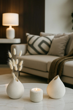 Havalı Tasarım World of Lines 3’lü Set 2 Vazo 1 Mum