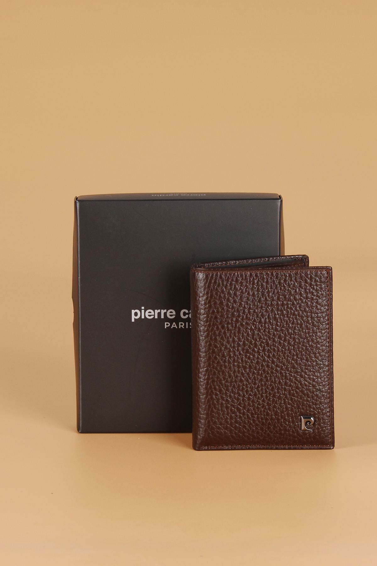 جا کارتی کیف پول مردانه چرم اصل 032، قهوه‌ای روشن پیر کاردین کیف پول Pierre Cardin