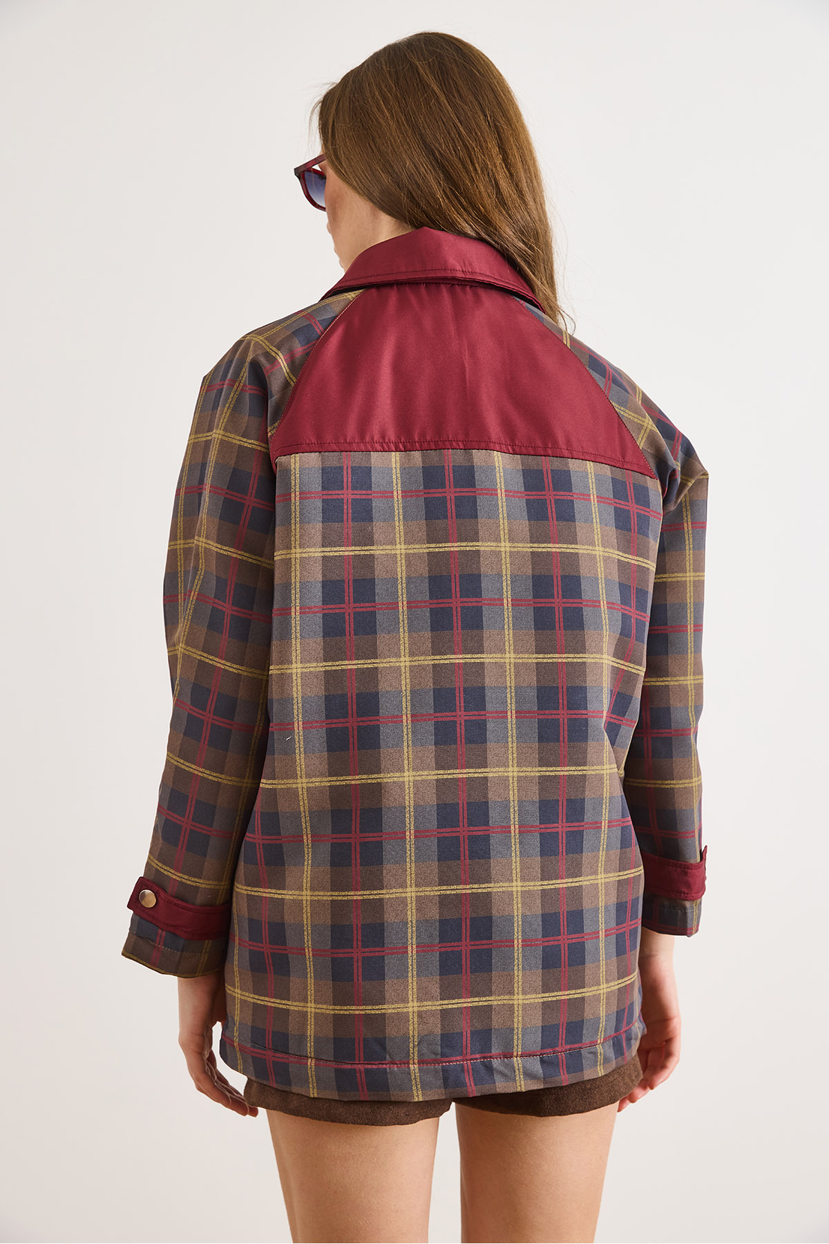 Olalook  Kadın Bordo Kapitone Astarlı Ekose Mont MNT-19000053 - Görsel 3