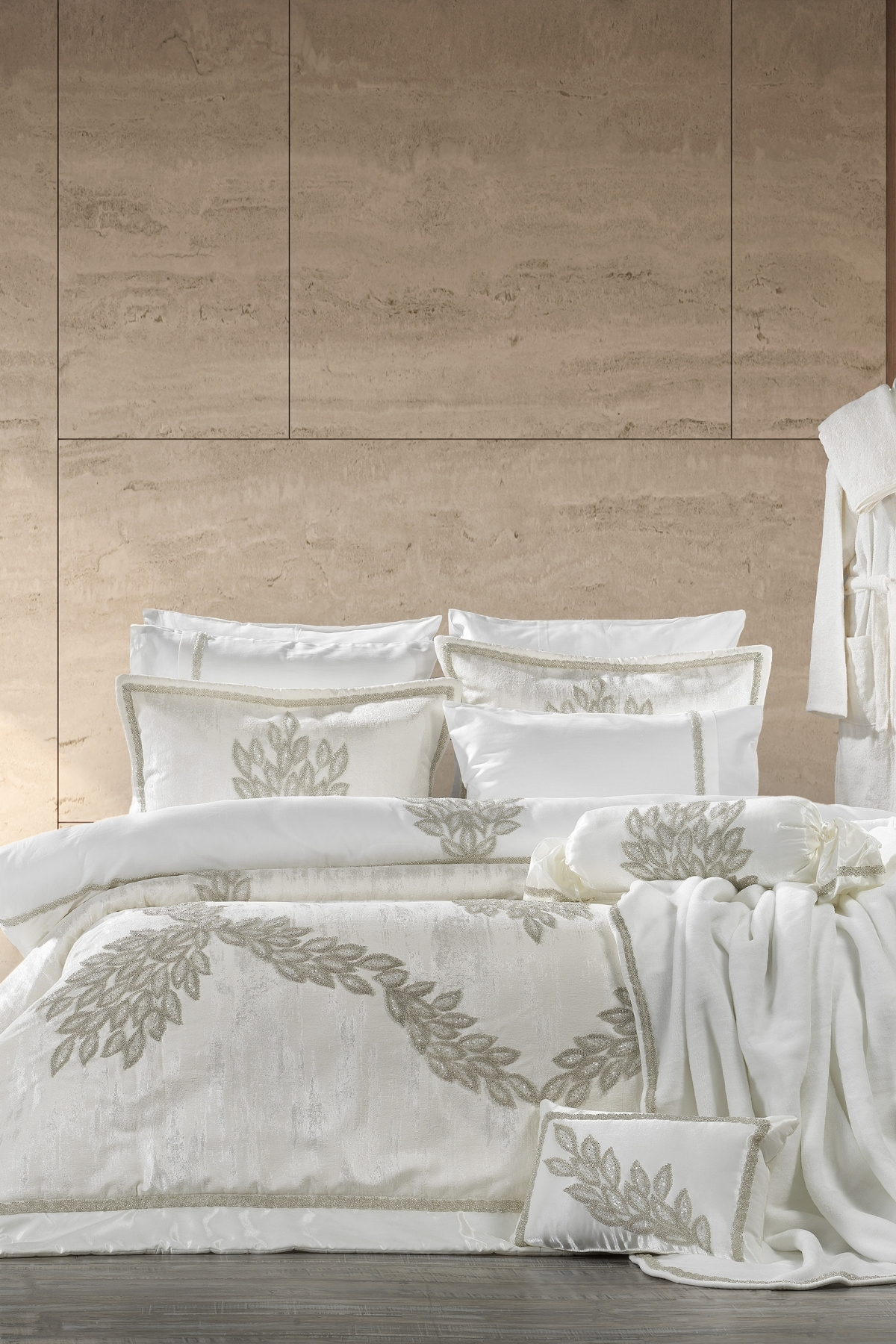 ZEBRA CASA Karen 24 Parça Premium Çeyiz Yatak Seti - Fiyatı, Yorumları