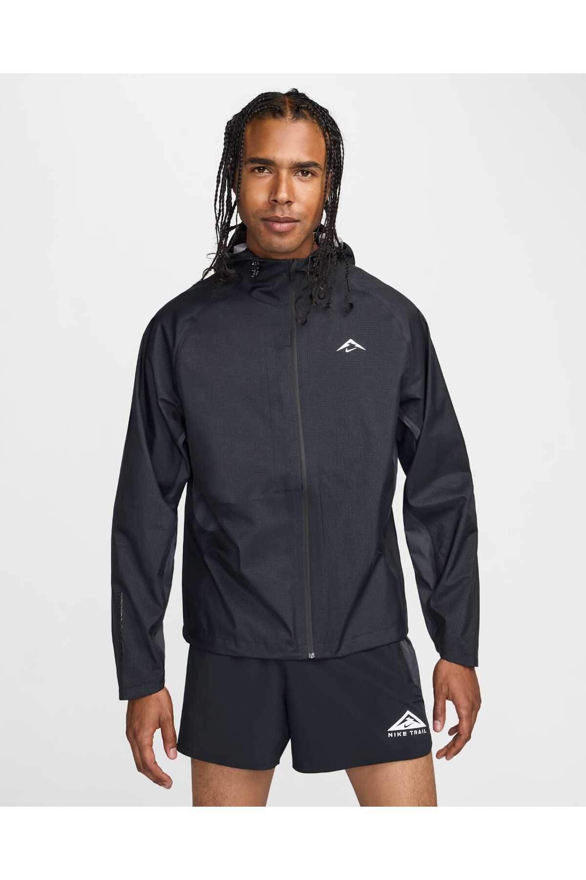 Nike Cosmic Peaks Storm-Fit Adv Erkek Siyah Koşu Ceket FZ1084-010