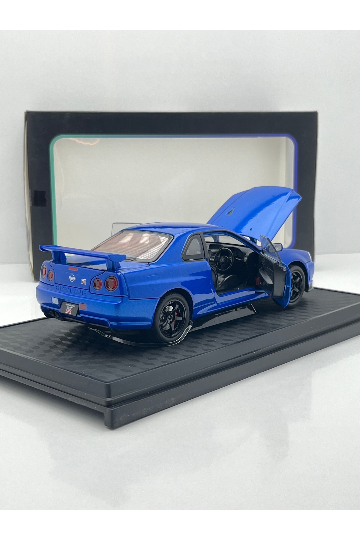 HOBBİEZ WORLD NİSSAN SKYLİNE GT-R 1/24 - Fiyatı, Yorumları