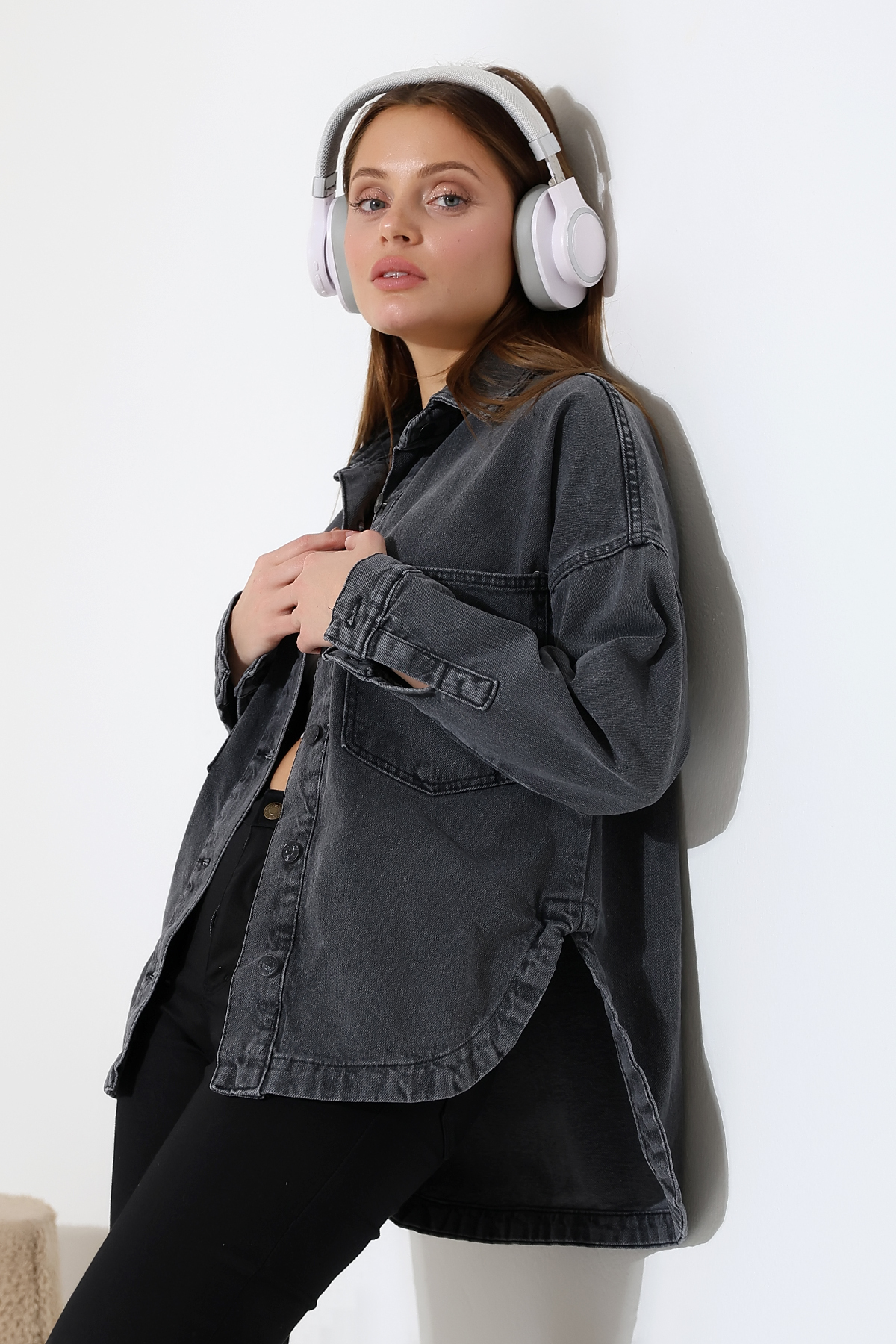 BLUE NATIONAL JEANS  Kadın Oversize Kesim denim Gömlek Ceket Kar Yıkama Siyah Açık Renk Günlük Şıklık -BNJ4895 - Görsel 7