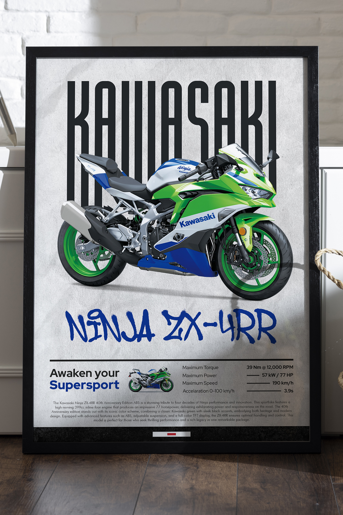 Duvarda Kawasaki Ninja ZX-4 RR Siyah Ahşap Çerçeveli Poster