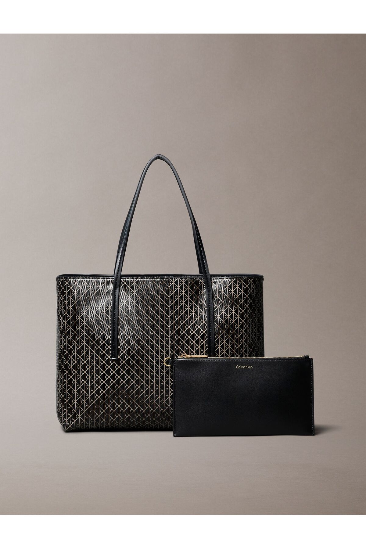 Calvin Klein Kadın Omuz Çanta LV04F3267G2XA