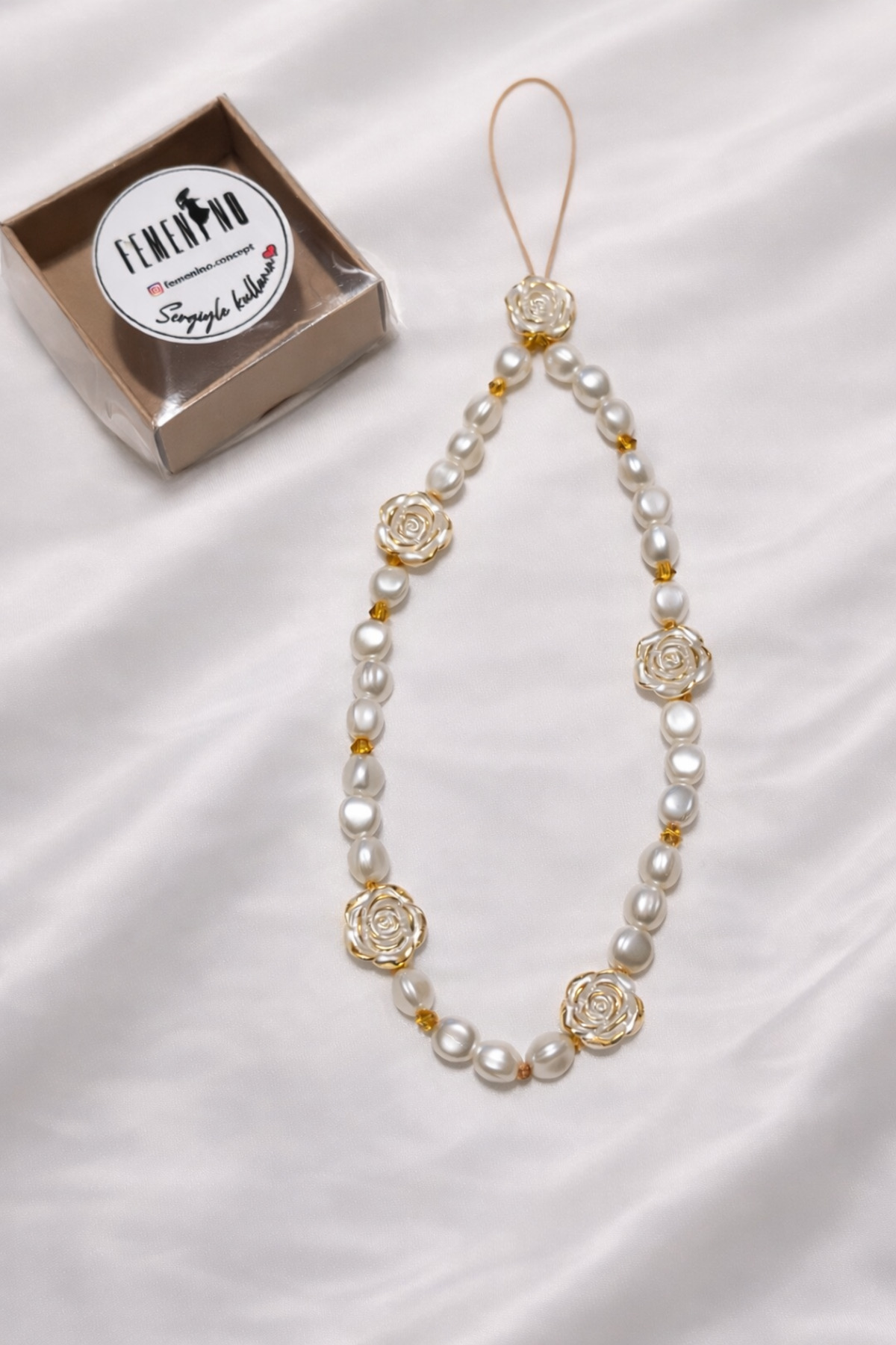 Gold Crystal Bead And Rose Themed Baroque Pearl Phone Lanyard Phone Accessory Bag Ornament