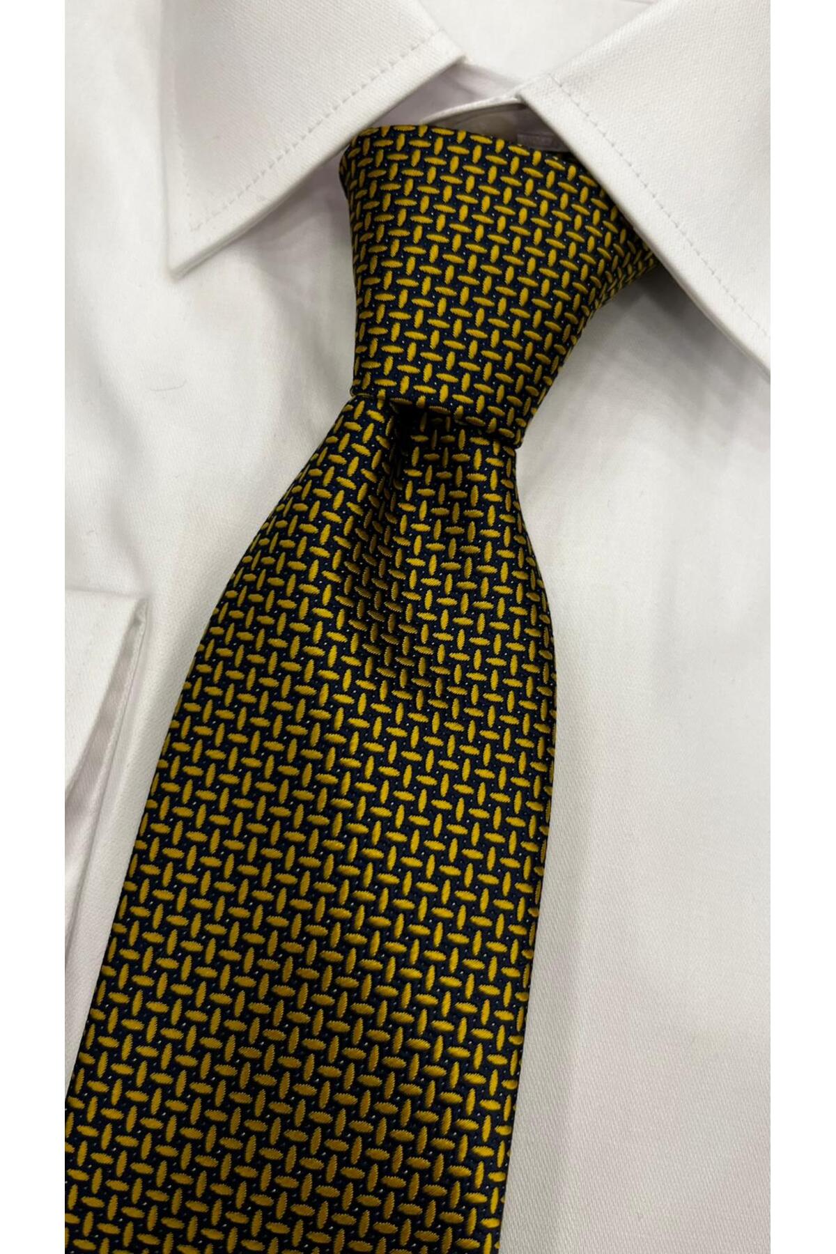 پیر کاردین کراوات طرح‌دار پارچه‌ای بافته‌شده