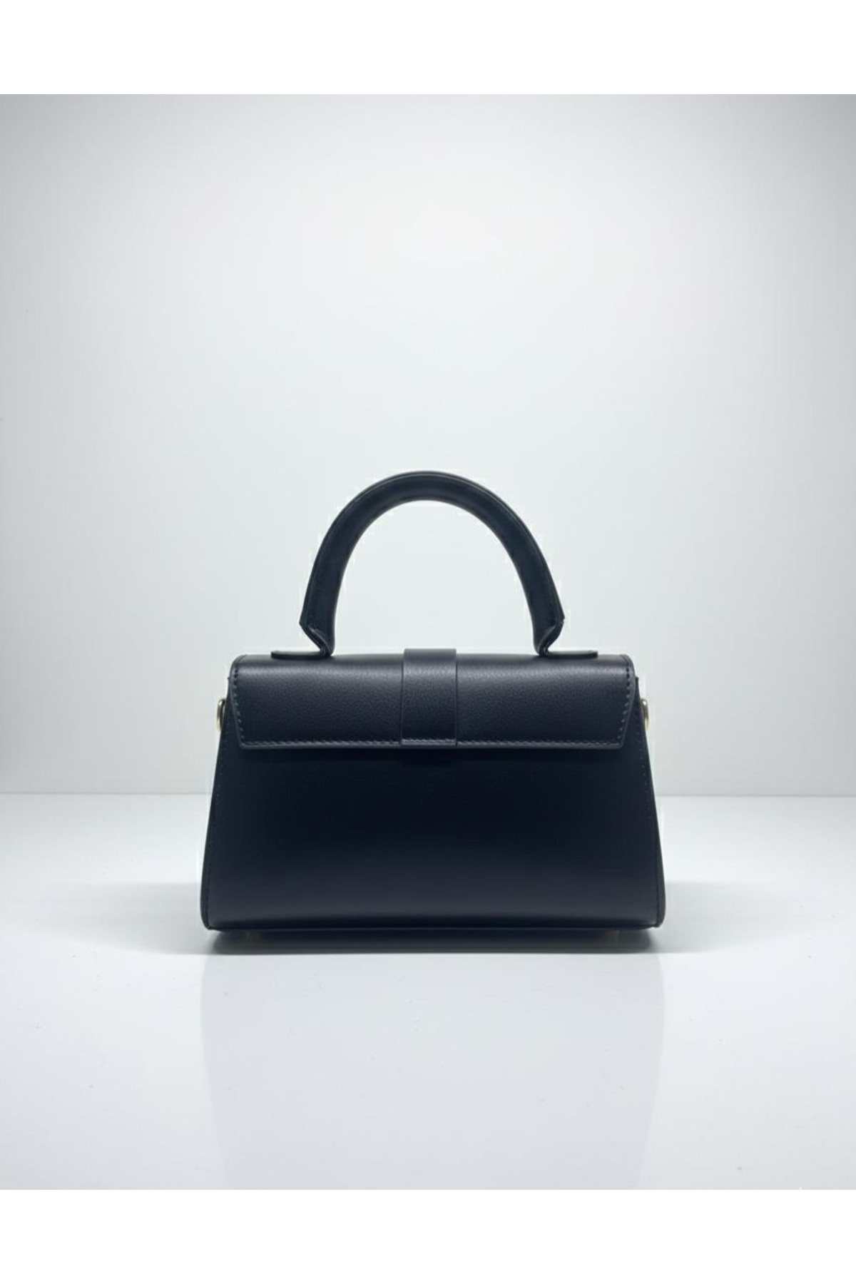 ZEGİ BAGS &MORE Siyah Minimalist Klasik El Çantası - Gold Detaylı görsel 3