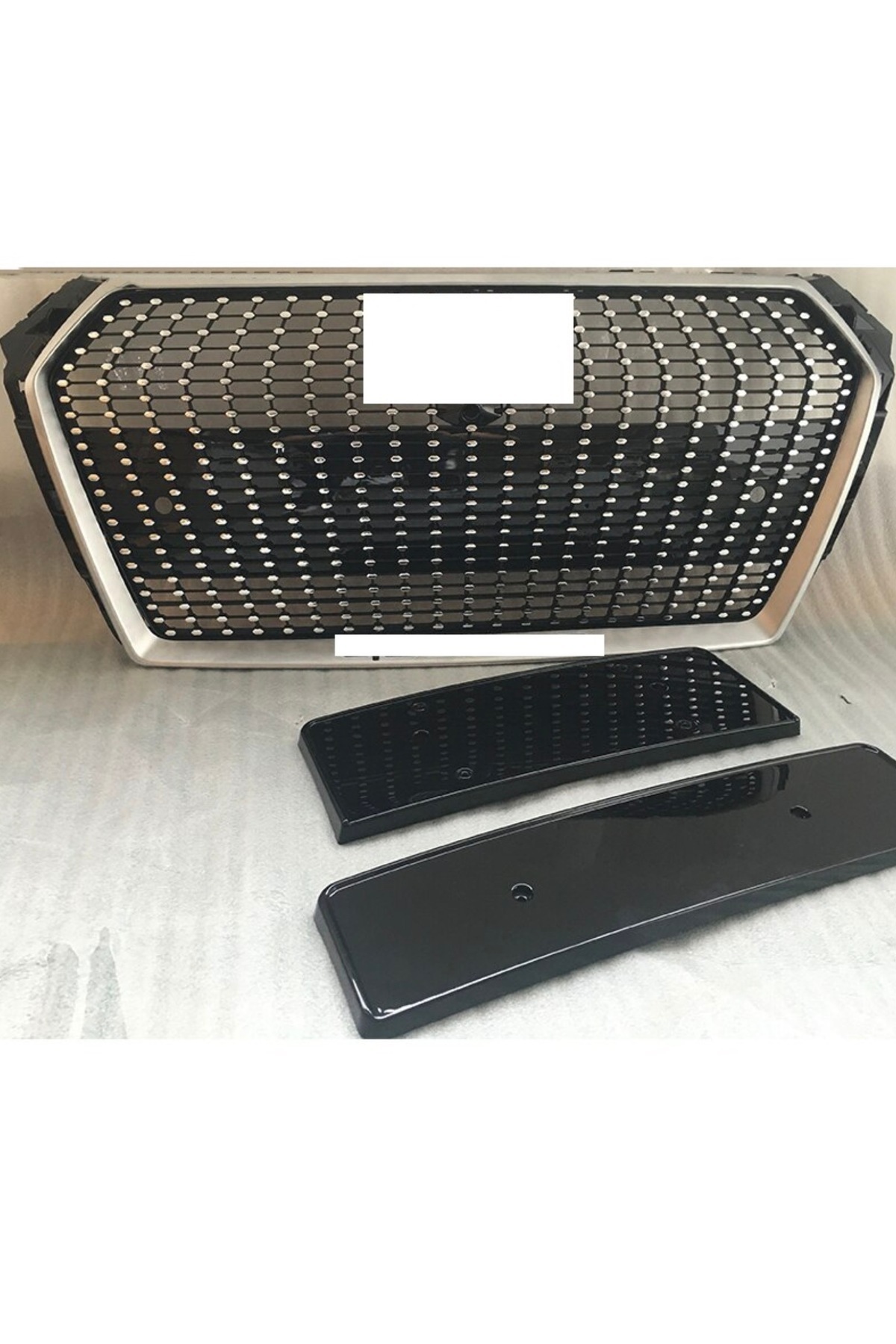 AMARA GARAGE AUDİ A4 (2015-2019) DİAMOND ÖN PANJUR SETİ