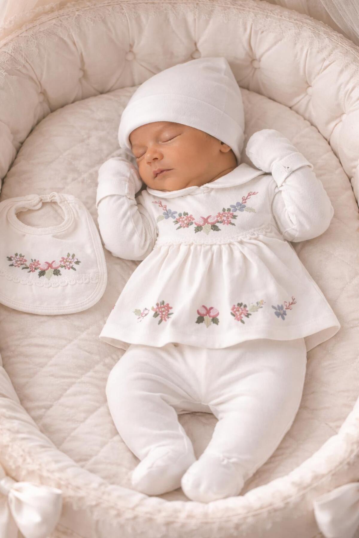 Arin Baby 5 PARÇA ORGANİK PAMUKLU ÇİÇEK NAKIŞLI YENİ DOĞAN KIZ BEBEK HASTANE ÇIKIŞ SETİ/KIZ BEBEK ZIBIN SET fotoğrafı 6 (önizleme)