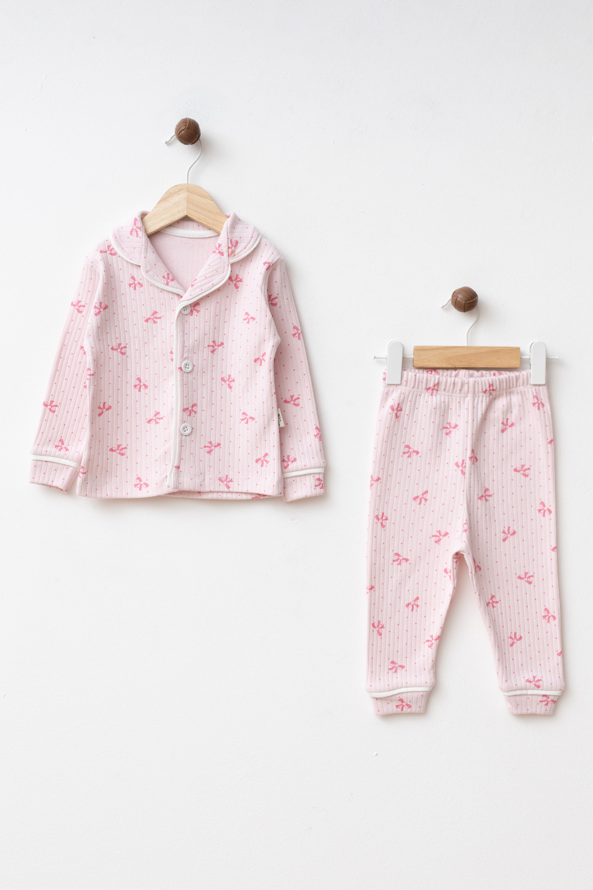 yukobaby bebeğiniz için en doğalı Bebek & Çocuk Fiyonklu %100 Pamuk Uzun Kollu Düğmeli Mevsimlik Çocuk Pijaması yk0053 fotoğrafı 2 (önizleme)