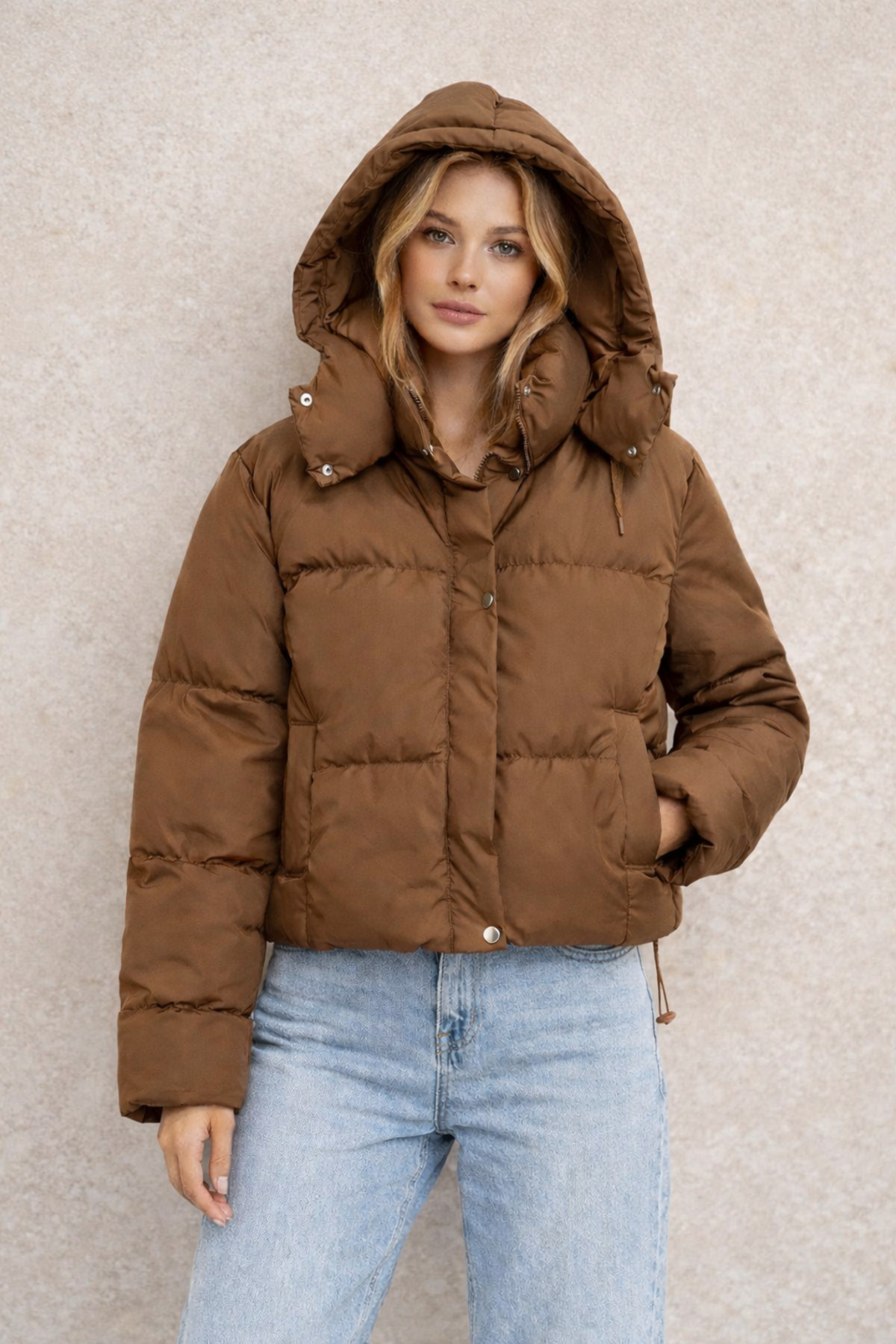 Bold Icon Kadın Kapüşonlu Oversize Gizli Cep Fermuarlı Eteği Lastikli Mikro Kumaş Şişme Mont 258 görsel 2