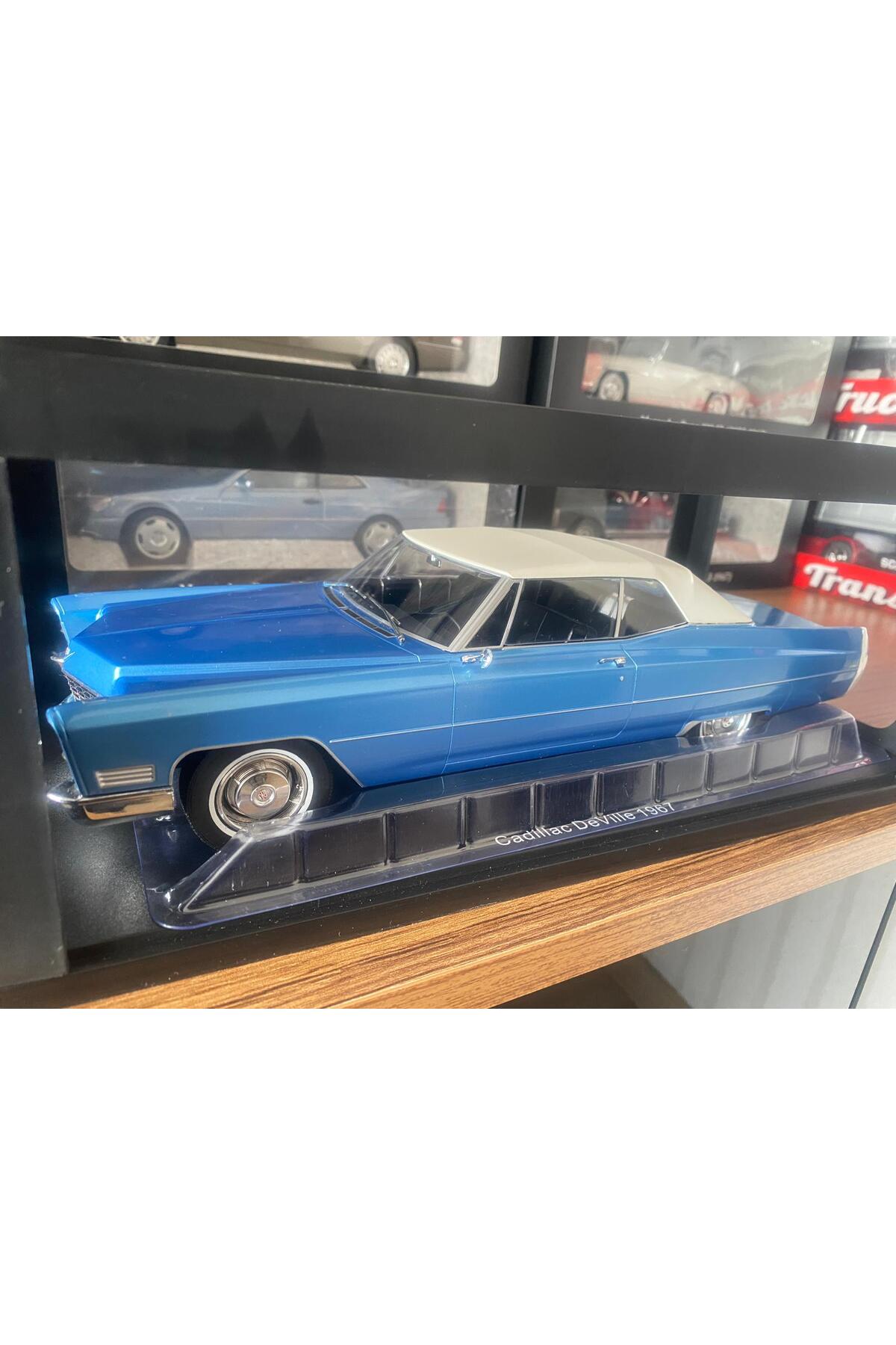  1600 CABRIOLET 1967 ミニカー KK Scale Cadillac Deville 1967 - Üretici - 1:18 Ölçek - Model Araç