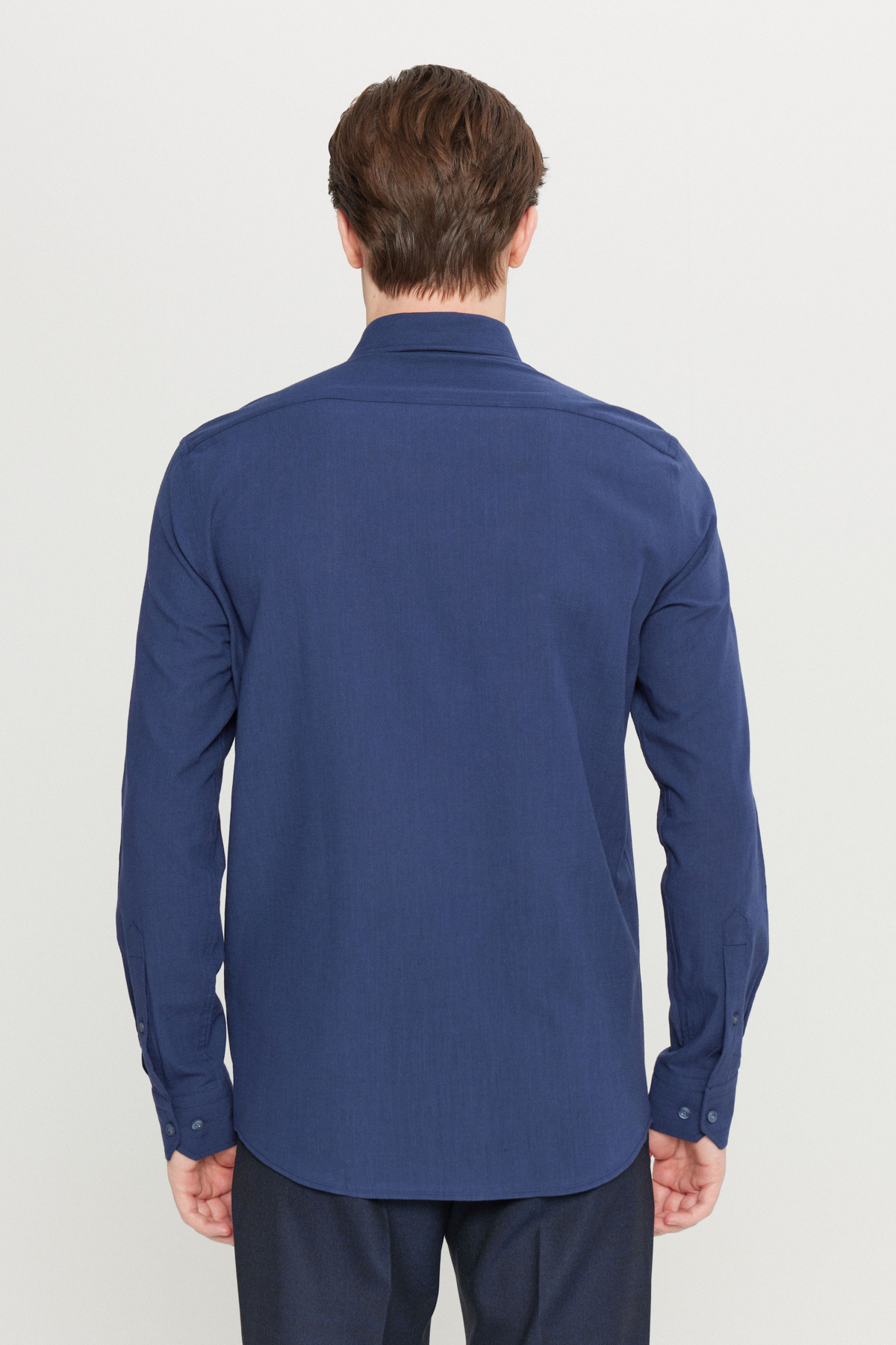 AC&Co / Altınyıldız Classics  Erkek Lacivert %100 Pamuk Nefes Alabilen Kumaş Flamlı Slim Fit Düğmeli Yaka Gömlek - Görsel 5