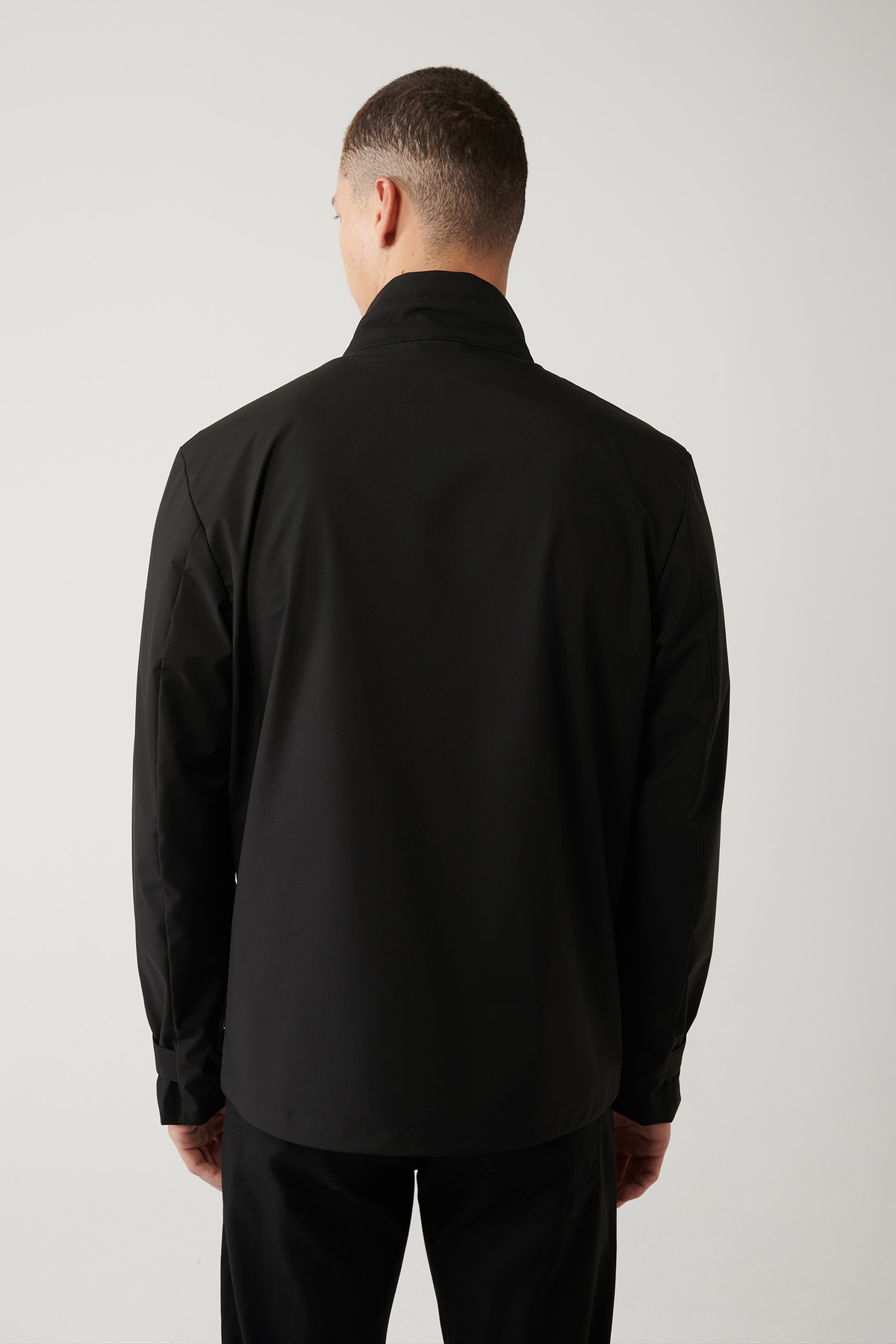 Avva  Erkek Siyah Dik Yaka Önü Kapitoneli Bağcık Detaylı Su İtici Comfort Fit Mont A41Y6000 - Görsel 4