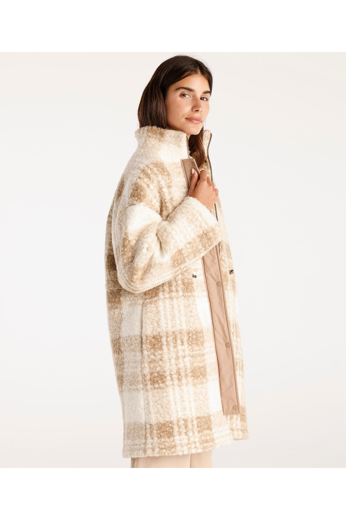 Yargıcı  Beli Lastikli Çıtçıtlı Palto - Görsel 3