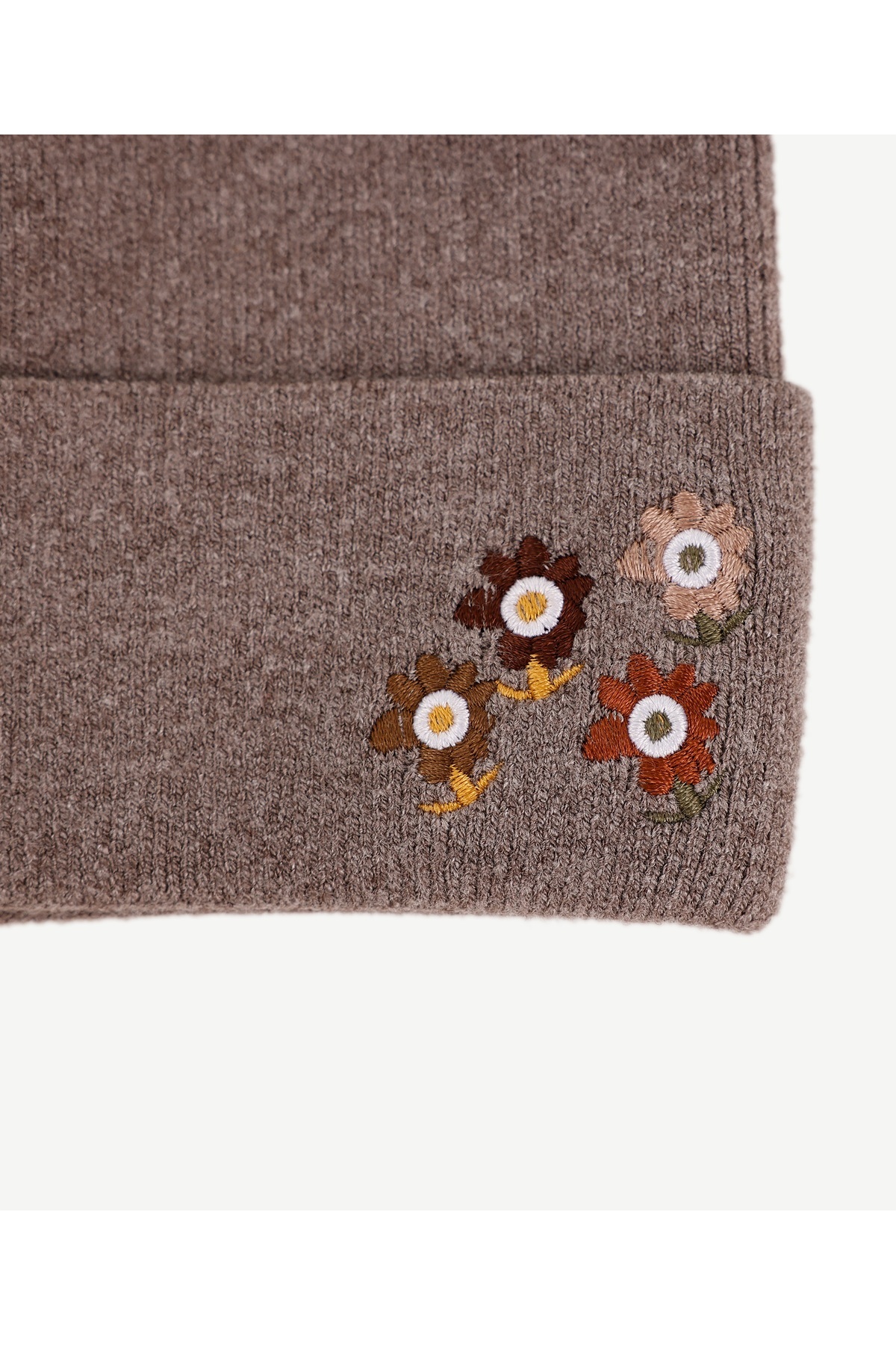 Yargıcı  Çiçek Nakışlı Bere - Görsel 3