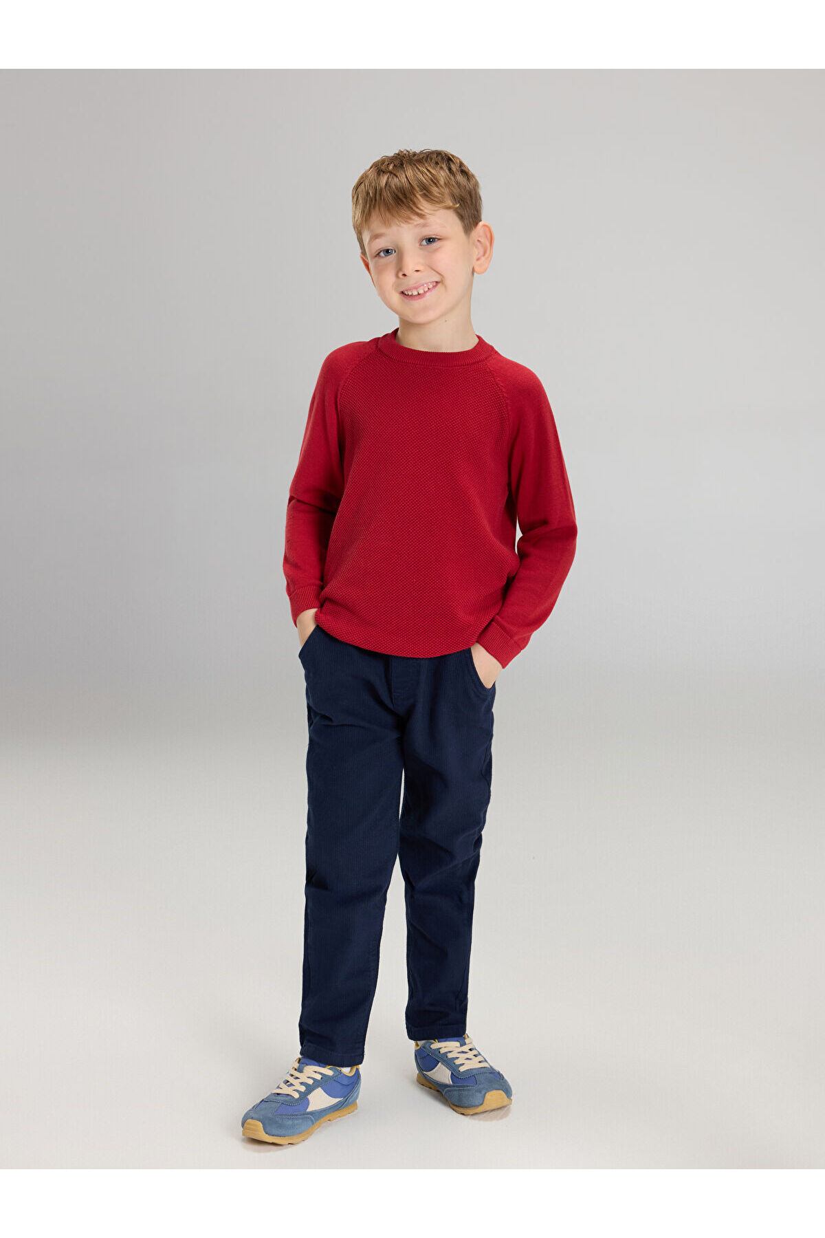 LC Waikiki Elsiva Collection Bordo Erkek Çocuk Basic Triko Kazak fotoğrafı 2 (önizleme)