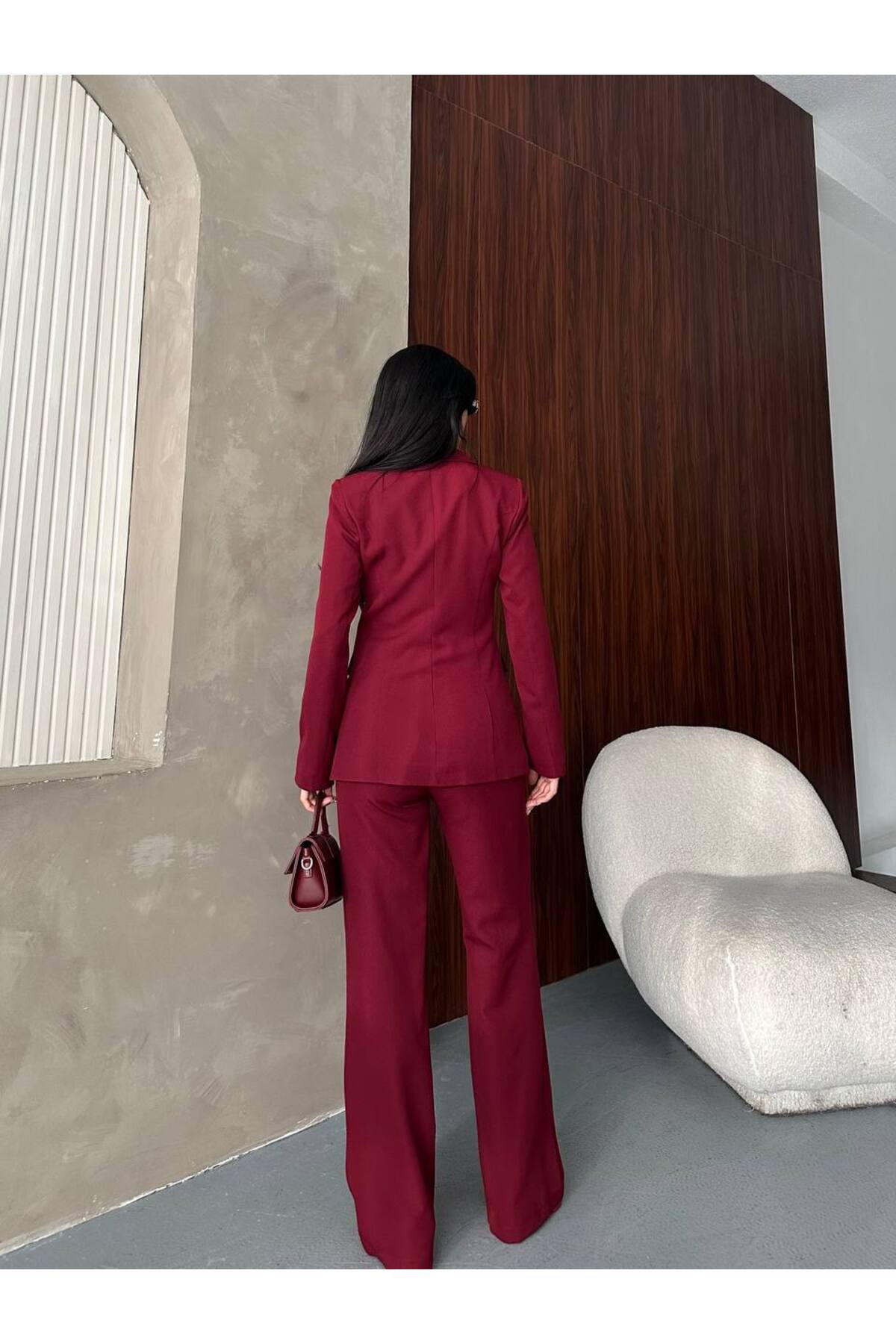 Ensemble veste et pantalon bordeaux pour femme à 4 boutons - Görsel 7
