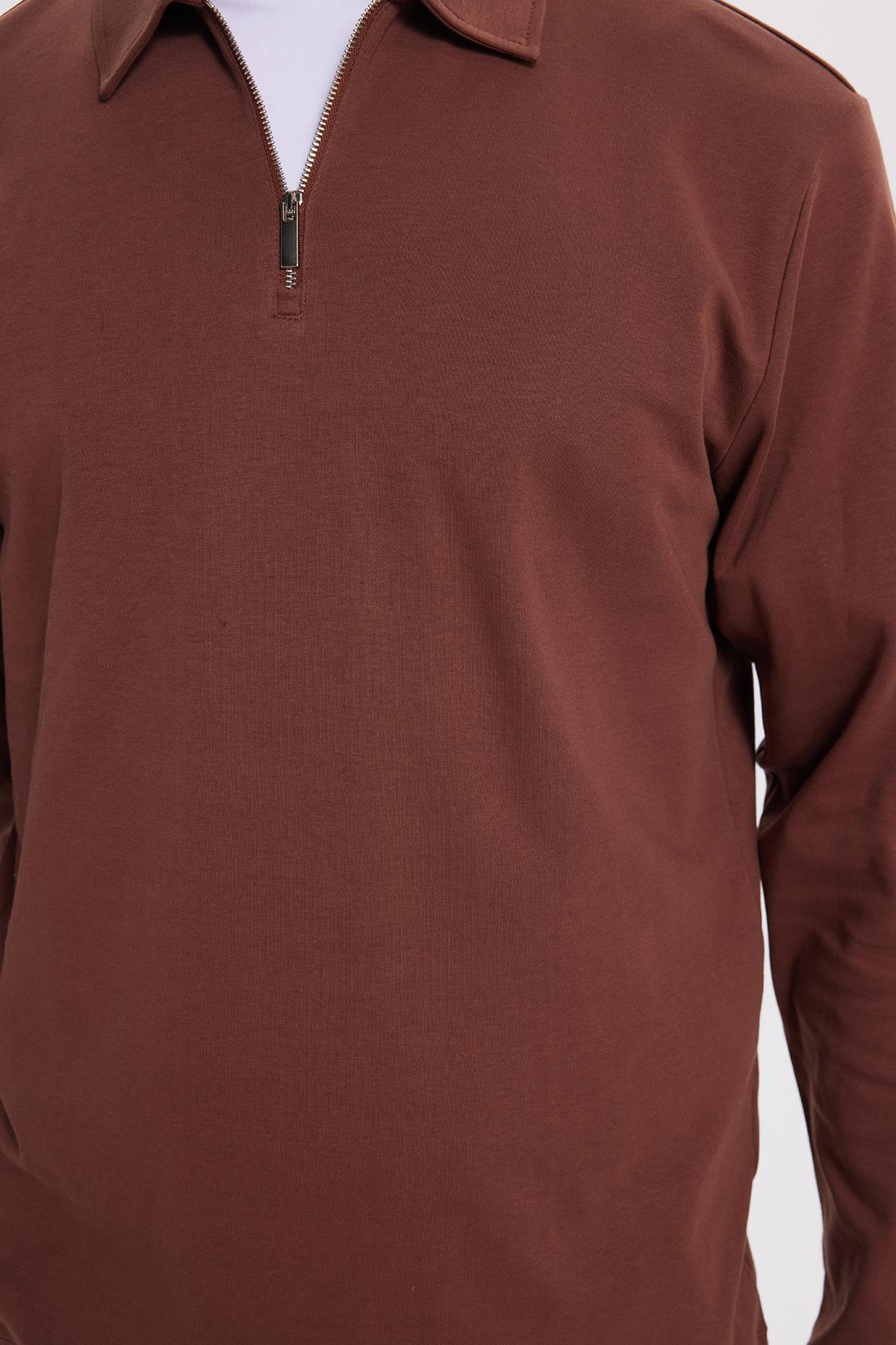 Tudors  Erkek Relax Fit Rahat Kesim %100 Pamuk Yarım Fermuarlı Polo Yaka Uzun Kollu Kahverengi Tişört - Görsel 4