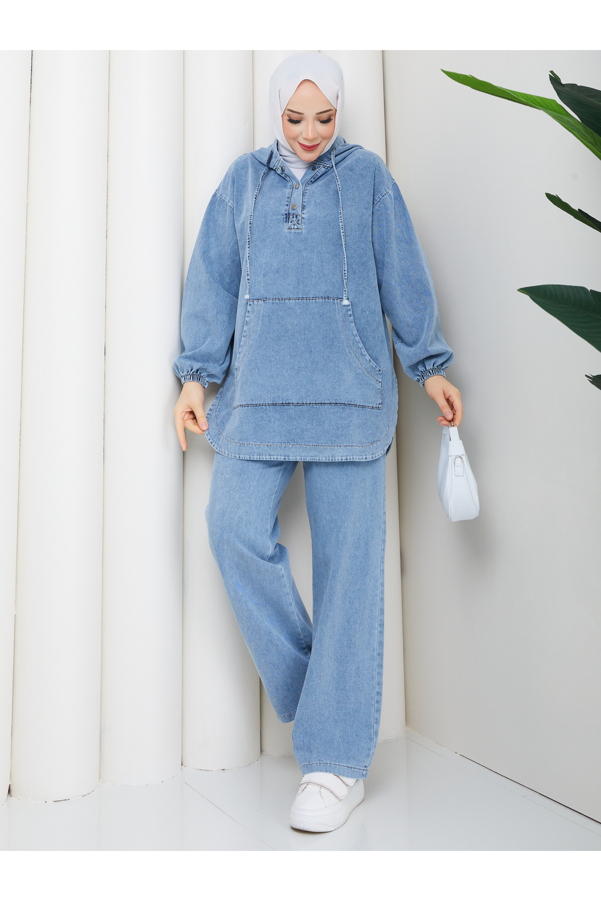 Pamuk Butik  Kadın Pantolonlu İkili Kanguru Cepli Salaş Kot Takım - Görsel 4
