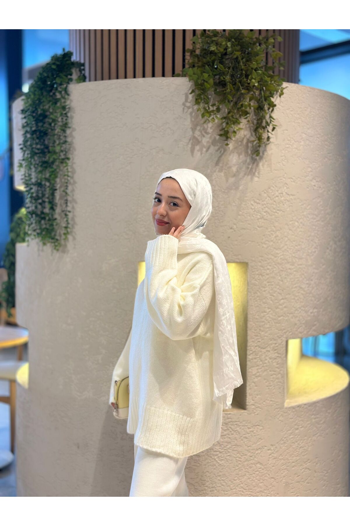 MODA  Premium Kalite Kadın Oversize Triko Kazak Beyaz - Görsel 5