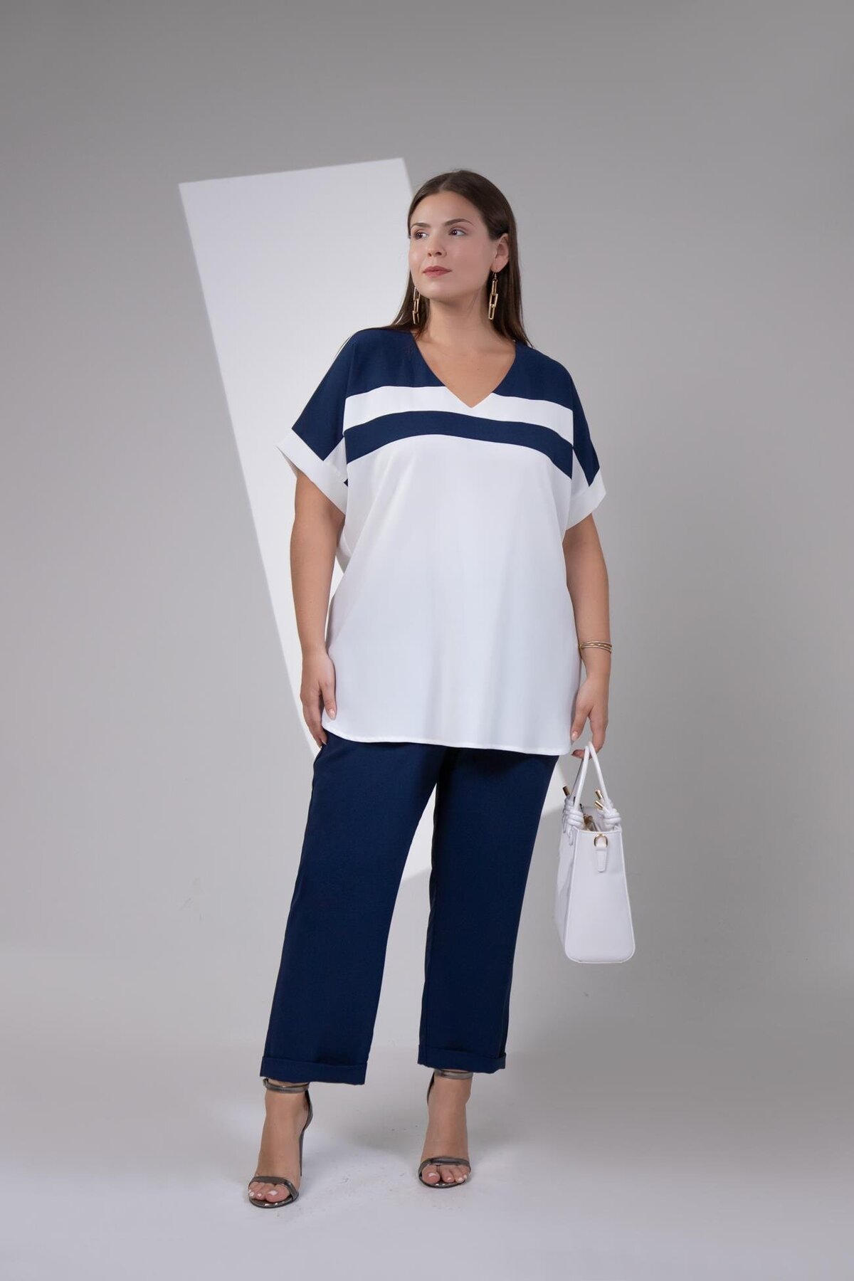 Roxxlen 11120868 Kadın Büyük Beden Lacivert Büyük Beden 111208687 V Yaka Garnili Takım