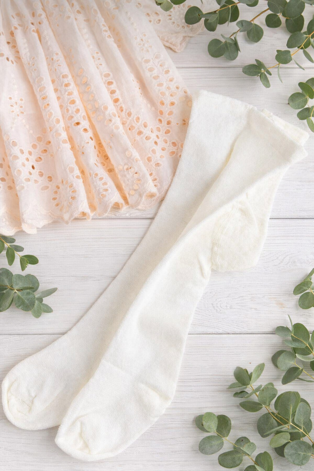 Baharda Nova Kız Bebek Güpürlü / Dantelli 4'lü Mevlüt Elbise Seti fotoğrafı 6 (önizleme)