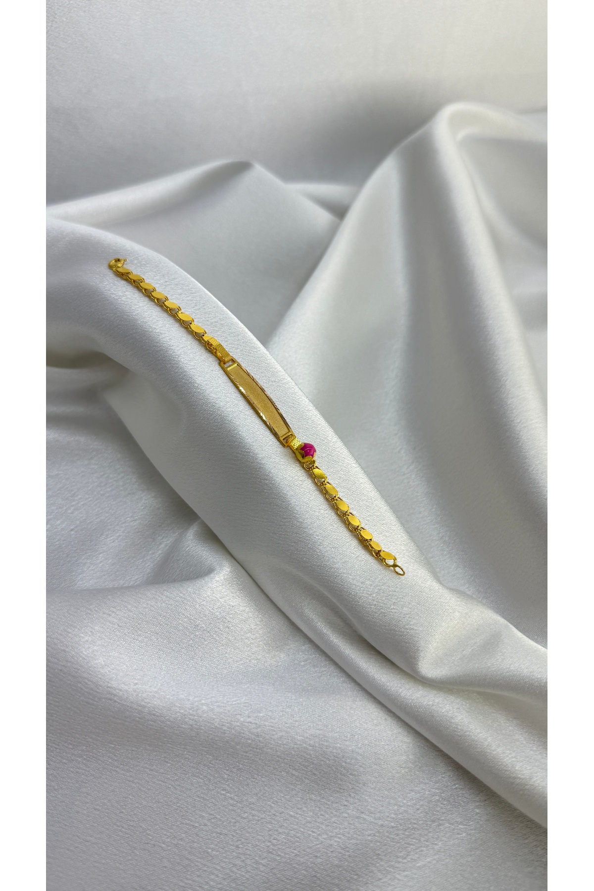 Yamaner Kuyumculuk Pullu Kız Bebek Künyesi Altın Bileklik