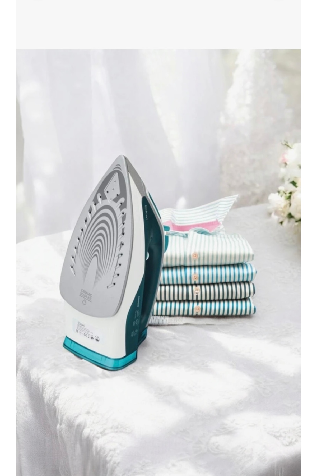 Kivi Seramik tabanlı elektrikli buharlı Ütü