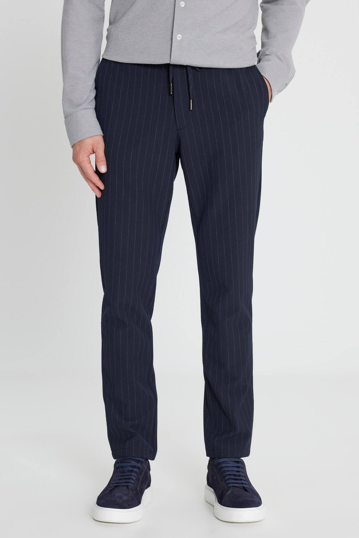 ALTINYILDIZ CLASSICS Erkek Lacivert Yumuşak Dokulu Slim Fit Beli Bağlamalı Yan Cepli Gofre Desenli Pantolon — سرمه‌ای ACE001252271
