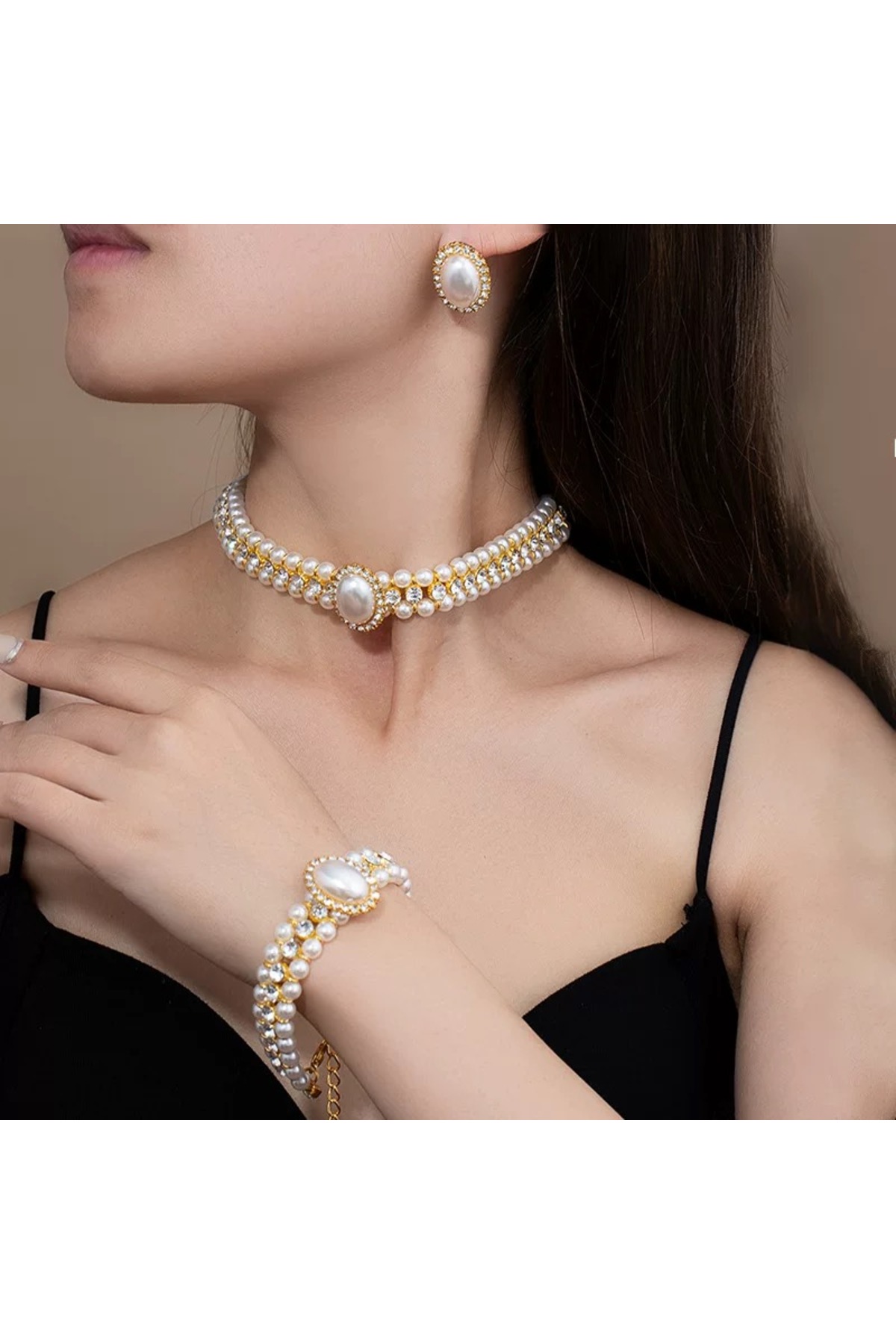 Gold Kristal Taşlı ve İncili Oval Tasarım Üçlü Takı Seti