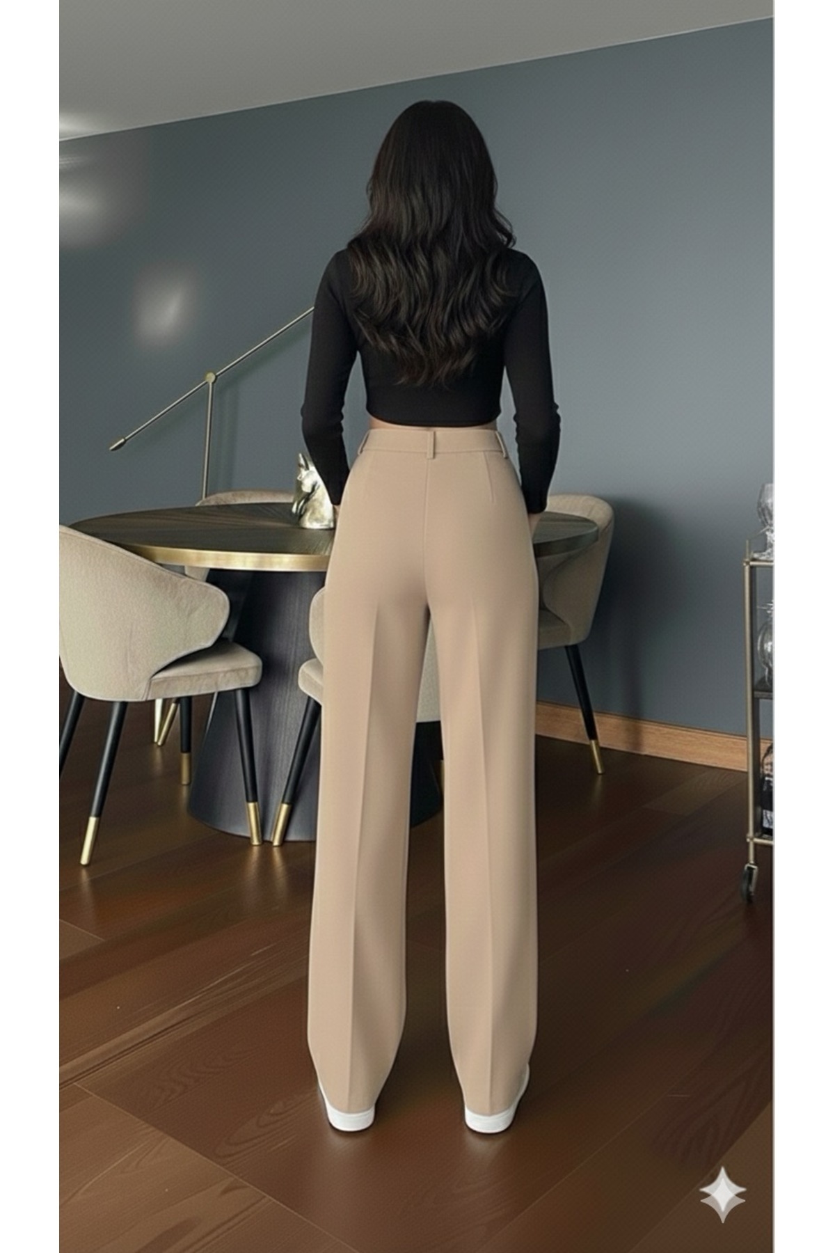 Genel Markalar  Kadın Bej Yüksek Bel Palazzo Pantolon Pileli Düğme Detaylı Bol Kesim Likralı Kumaş Pantolon - Görsel 3