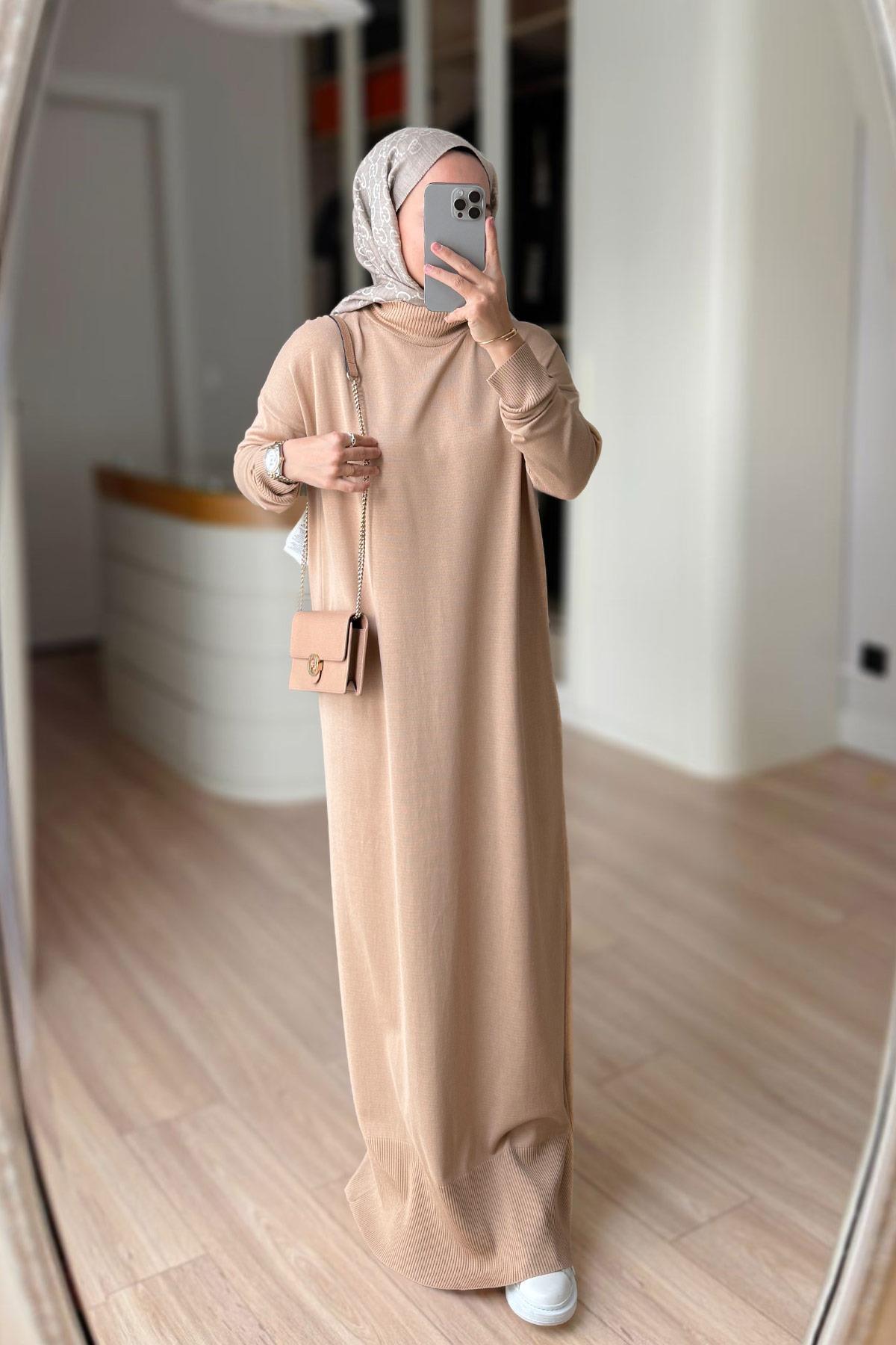 Mercerized Modest Dress - Coffee with Milk